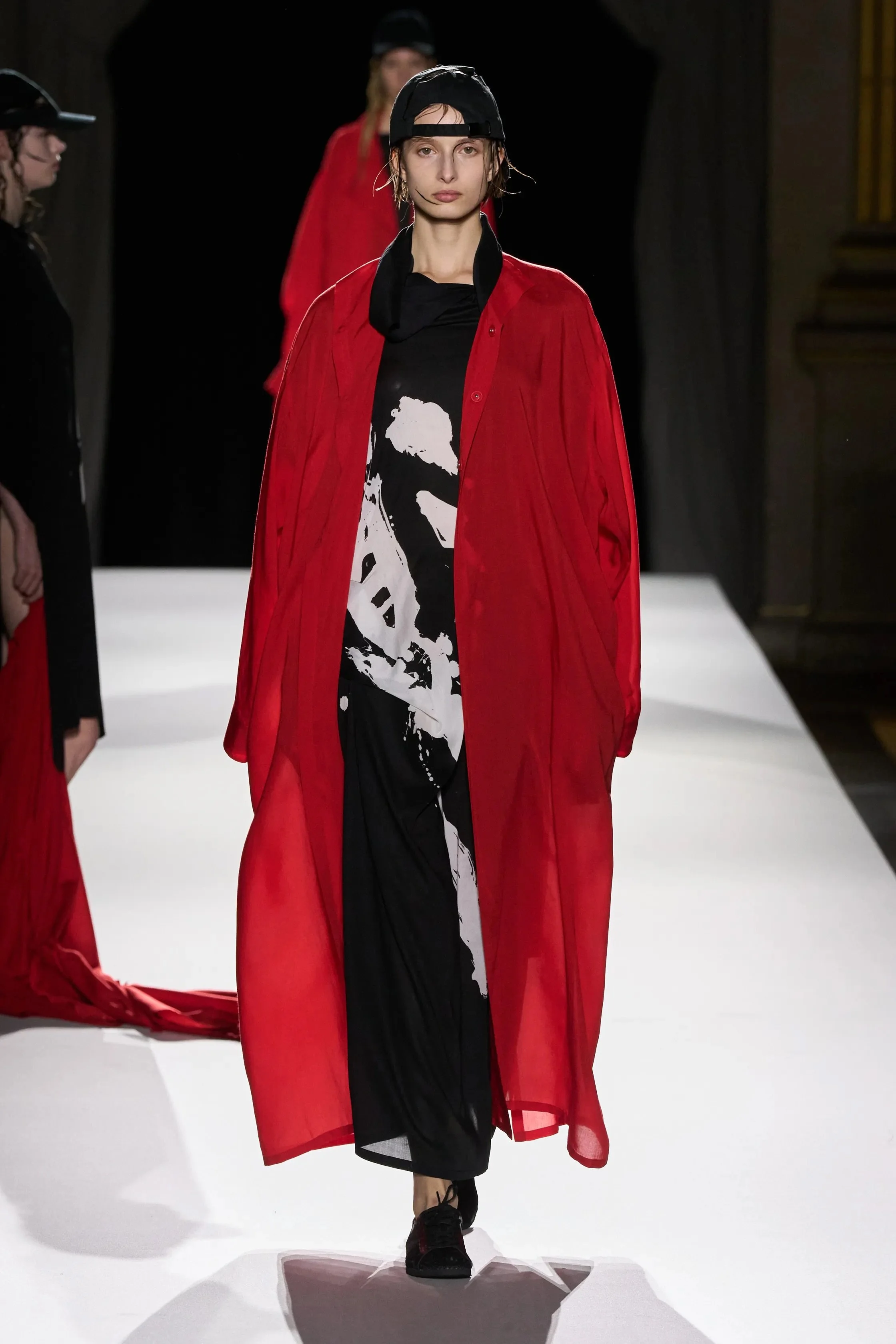 00045-yohji-yamamoto-spring-2026-ready-to-wear-credit-gorunway.jpeg