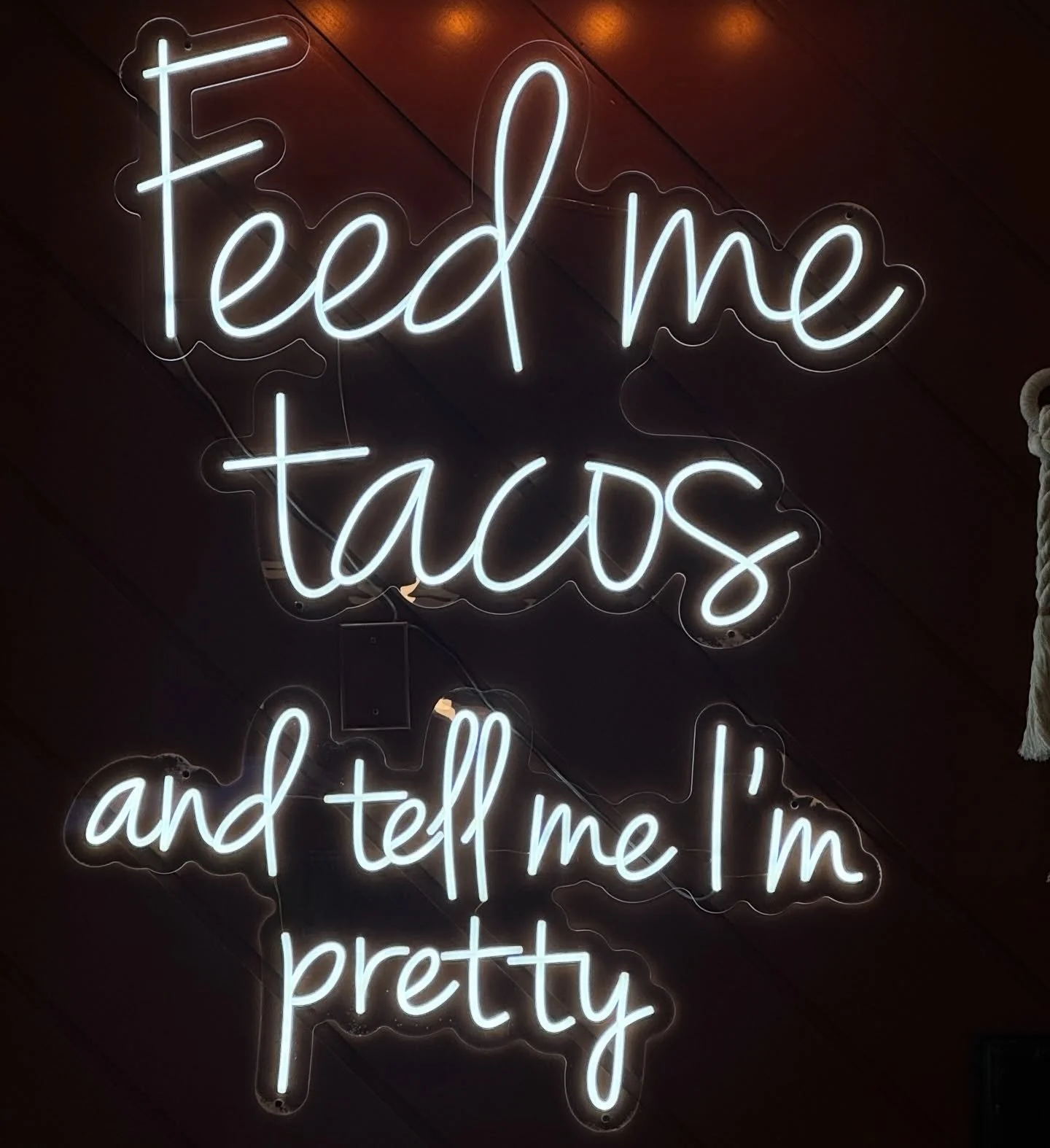 Starting Cinco de Mayo the right way&hellip; breakfast tacos in hand 🌮✨
#stillwellataverycentre #roundrock