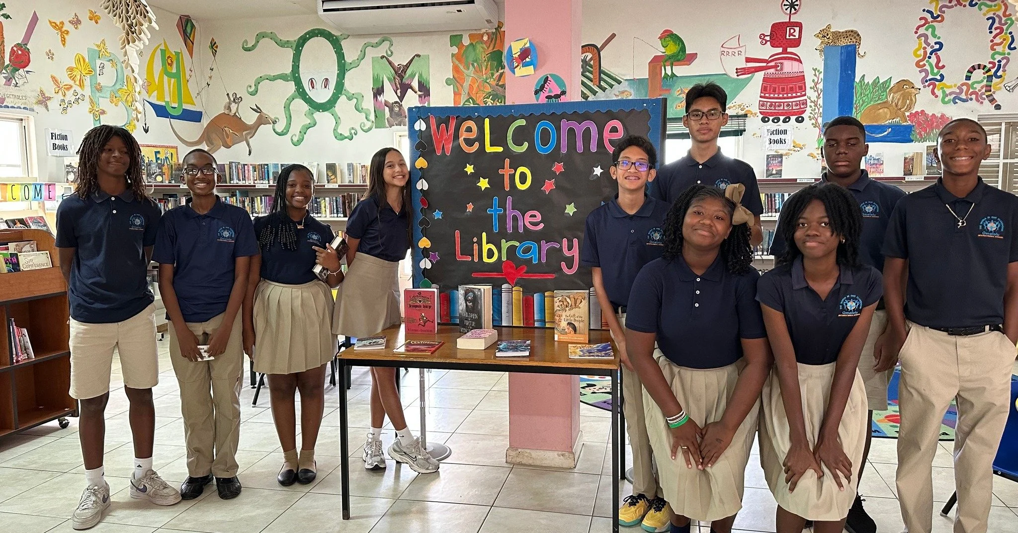 Omololu International School&rsquo;s Grade 8 students recently visited the Anguilla Public Library as part of their English class. 

During the visit, they explored how the library has innovated in the digital world through online catalogues, e-books