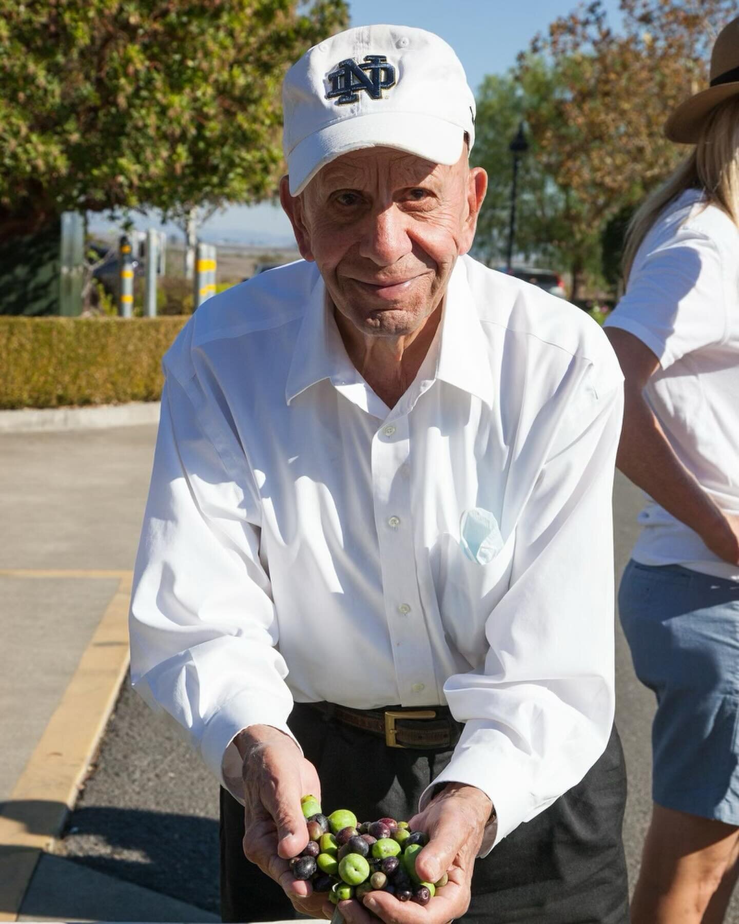 It is with sadness that SacaSabella Farms announces the passing of the original &ldquo;Papa Saca&rdquo;, Anton (&ldquo;Tony&rdquo;) Saca.

Tony loved visiting us and participated in numerous olive harvests at SacaSabella Farms as it reminded him of t