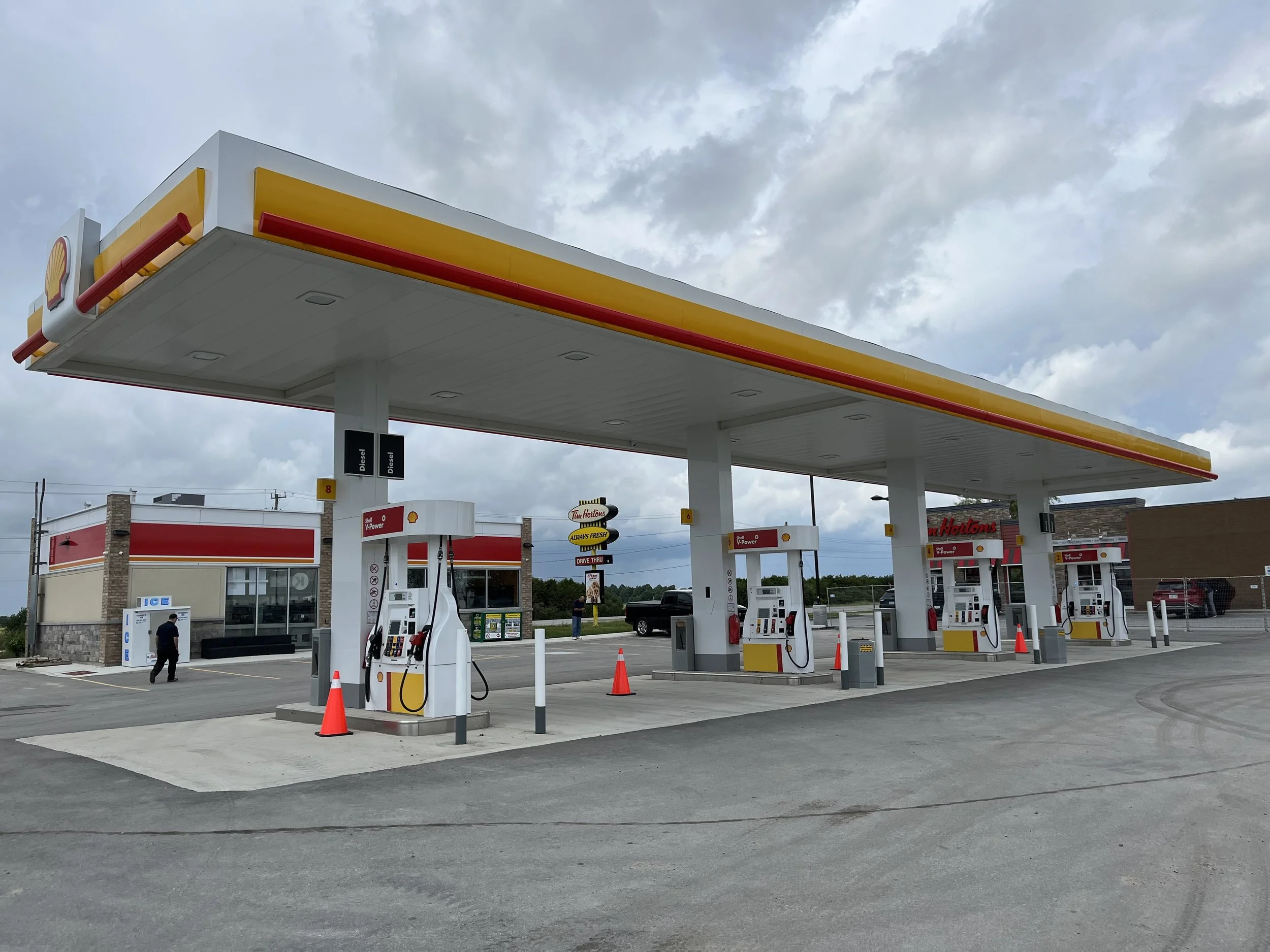 19055 - Gas station.JPG