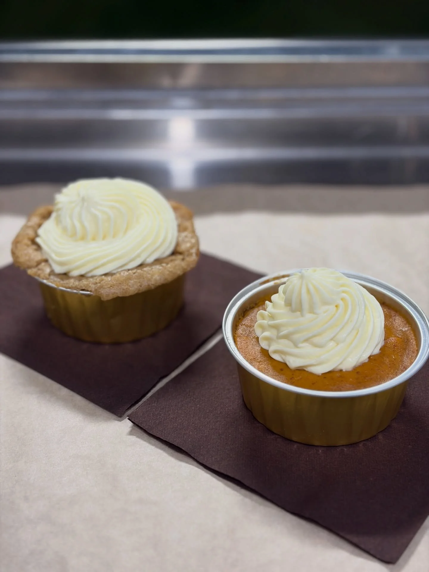 Spiced Apple Cobbler Blondie and our Pumpkin Pie Blondie! #pie #pumpkinpie #cobbler #spicedapple #sweets #dessert #bakery #foodtruck #foodtrailer