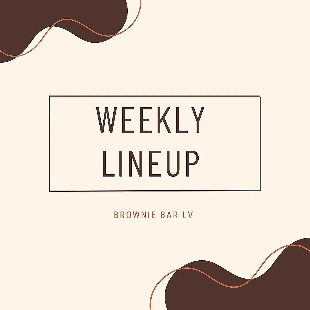 ✨Weekly Lineup✨

🍊 Orange Ginger Blondie - Our warm ginger blondie with fresh orange rind, then topped with sweet vanilla whipped cream. 

🤎 Muddy Buddy&reg;️ Brownie - Our brownie with a thin layer of chocolate icing and topped with Muddy Buddy&rs