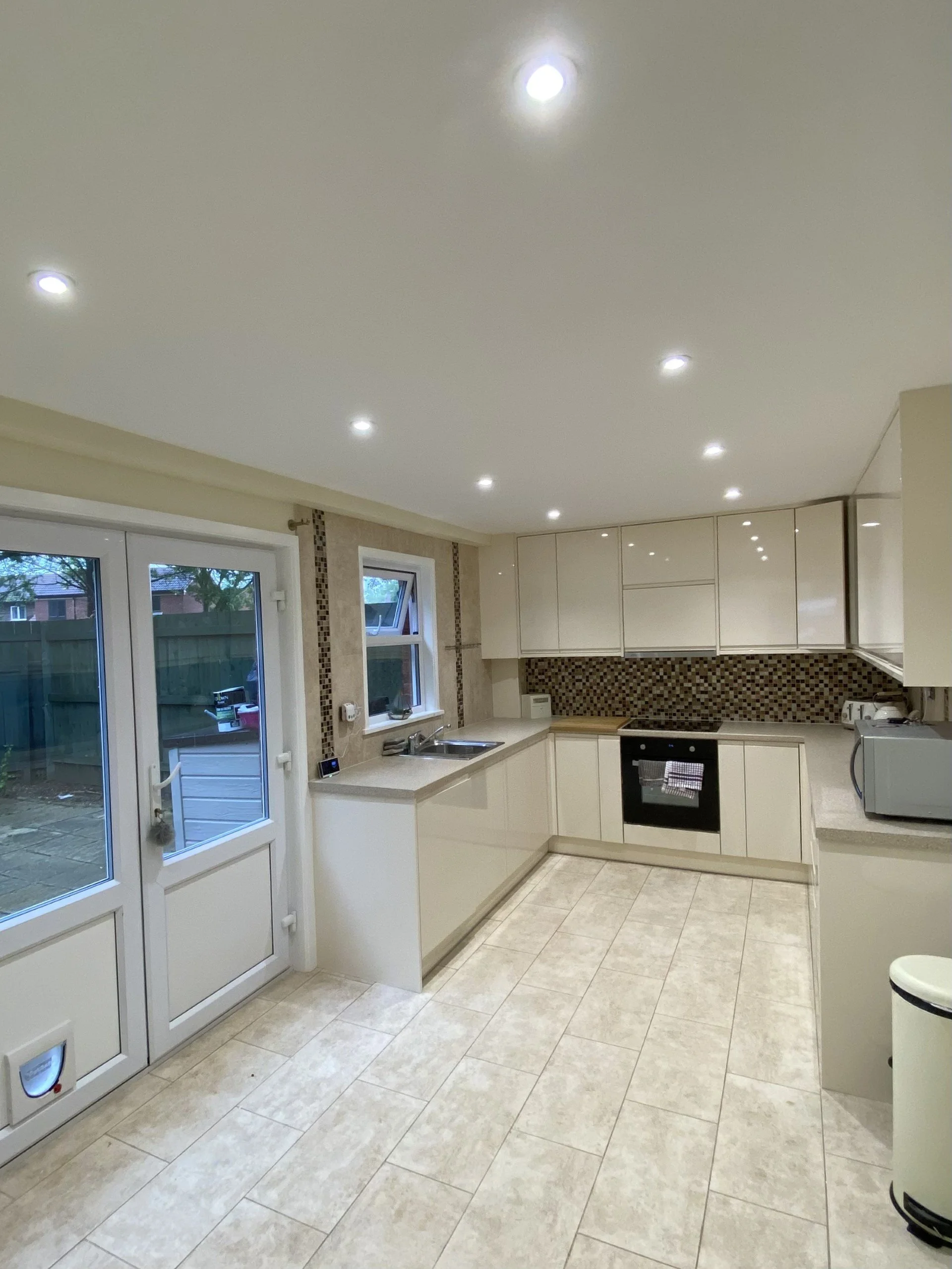 Stevenage-electrician-kitchen-lighting-install.jpg
