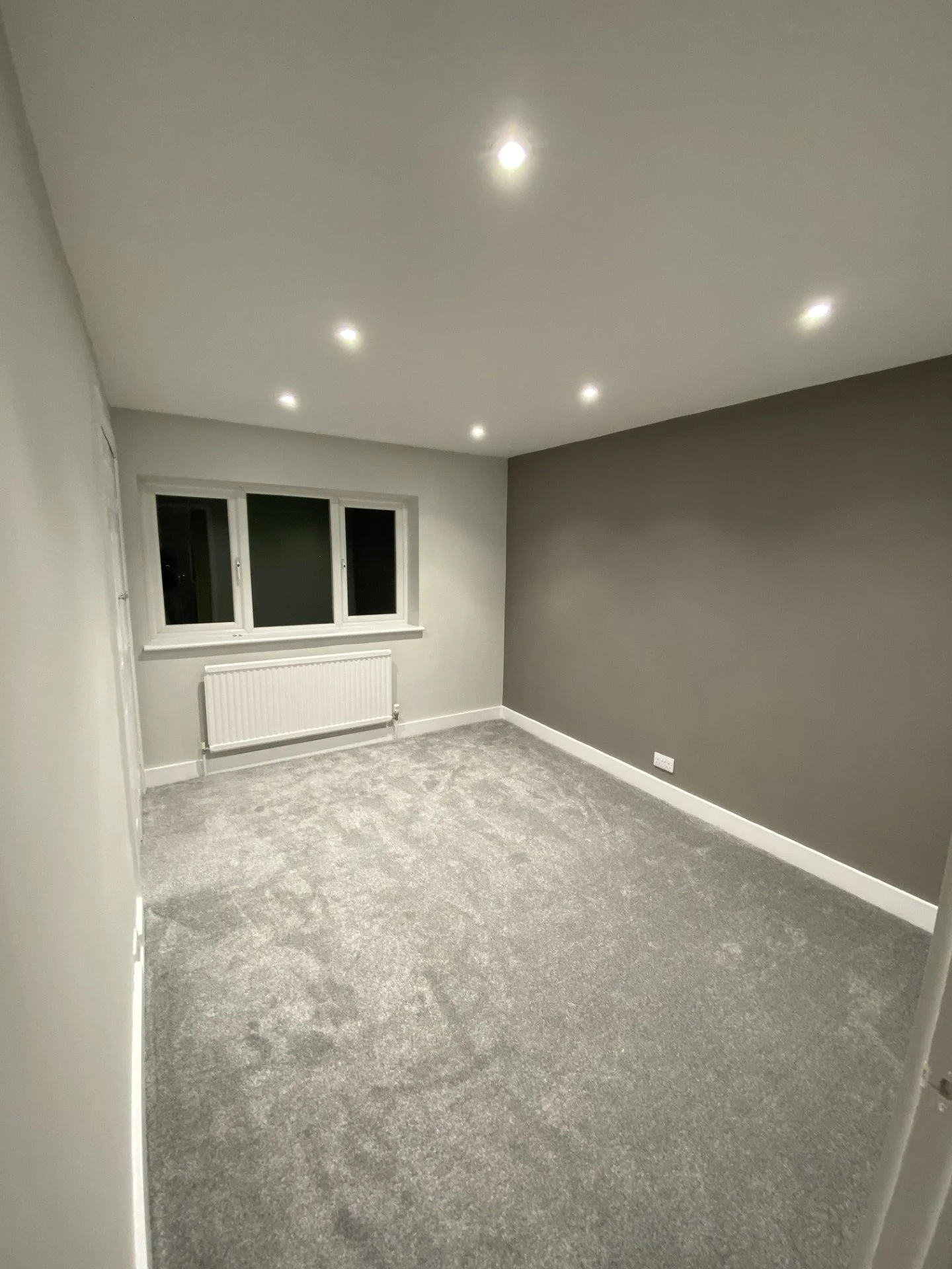 Stevenage-electrician-lighting-install.jpg