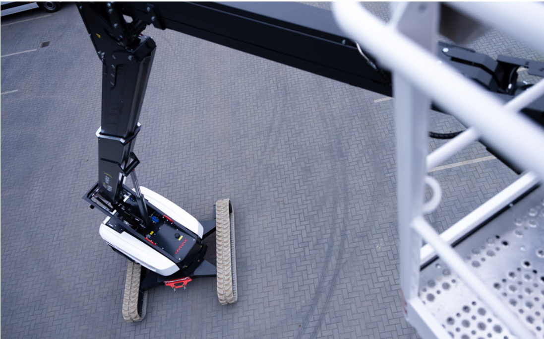 LEHMAN EQUIPMENT Tracked Manlifts BC