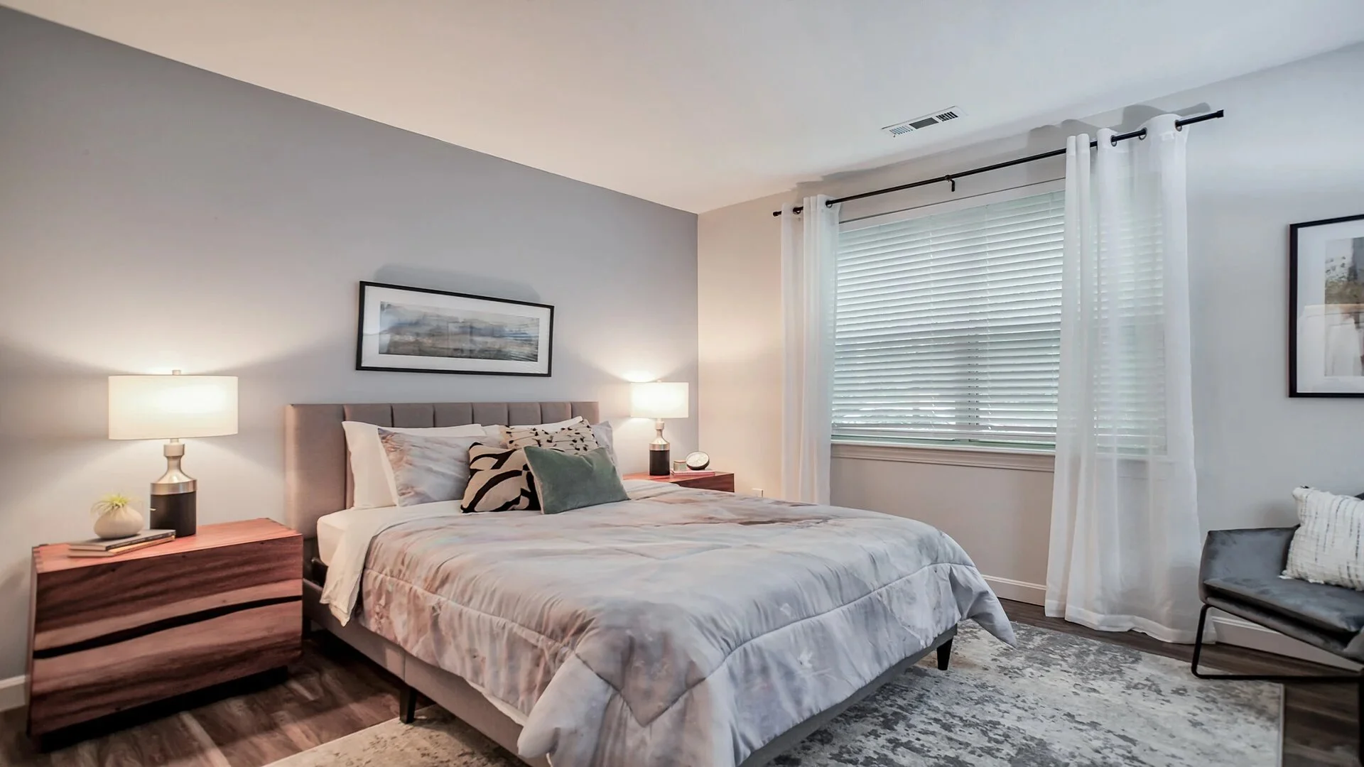 12-island-hill-ave-melrose-ma_windsor-at-oak-grove_rpi_ii-2444772-47 (1).jpg