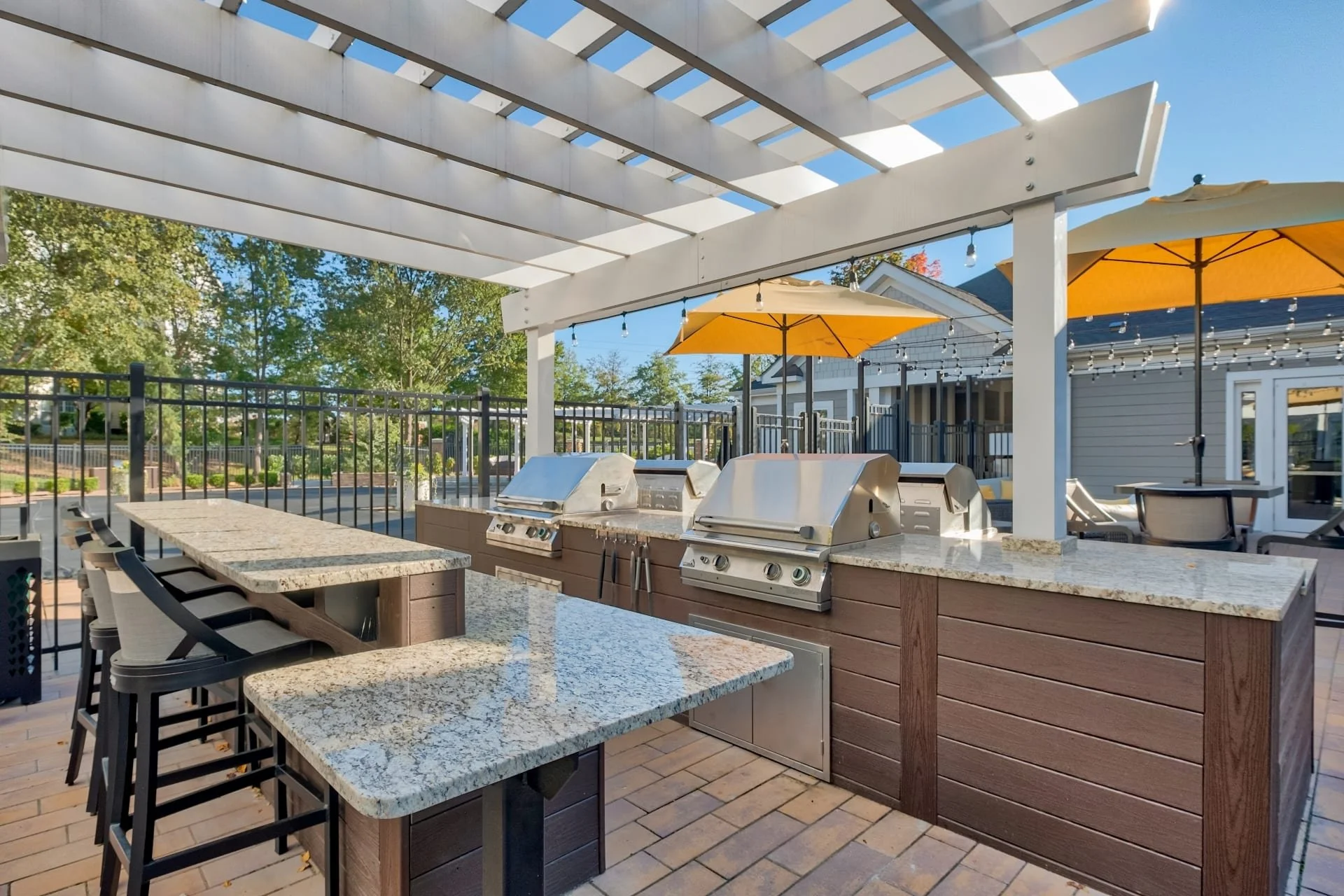 amenity_grilling station_windsorherndon_2399glenechord_ii-5921463_poh_13.jpeg