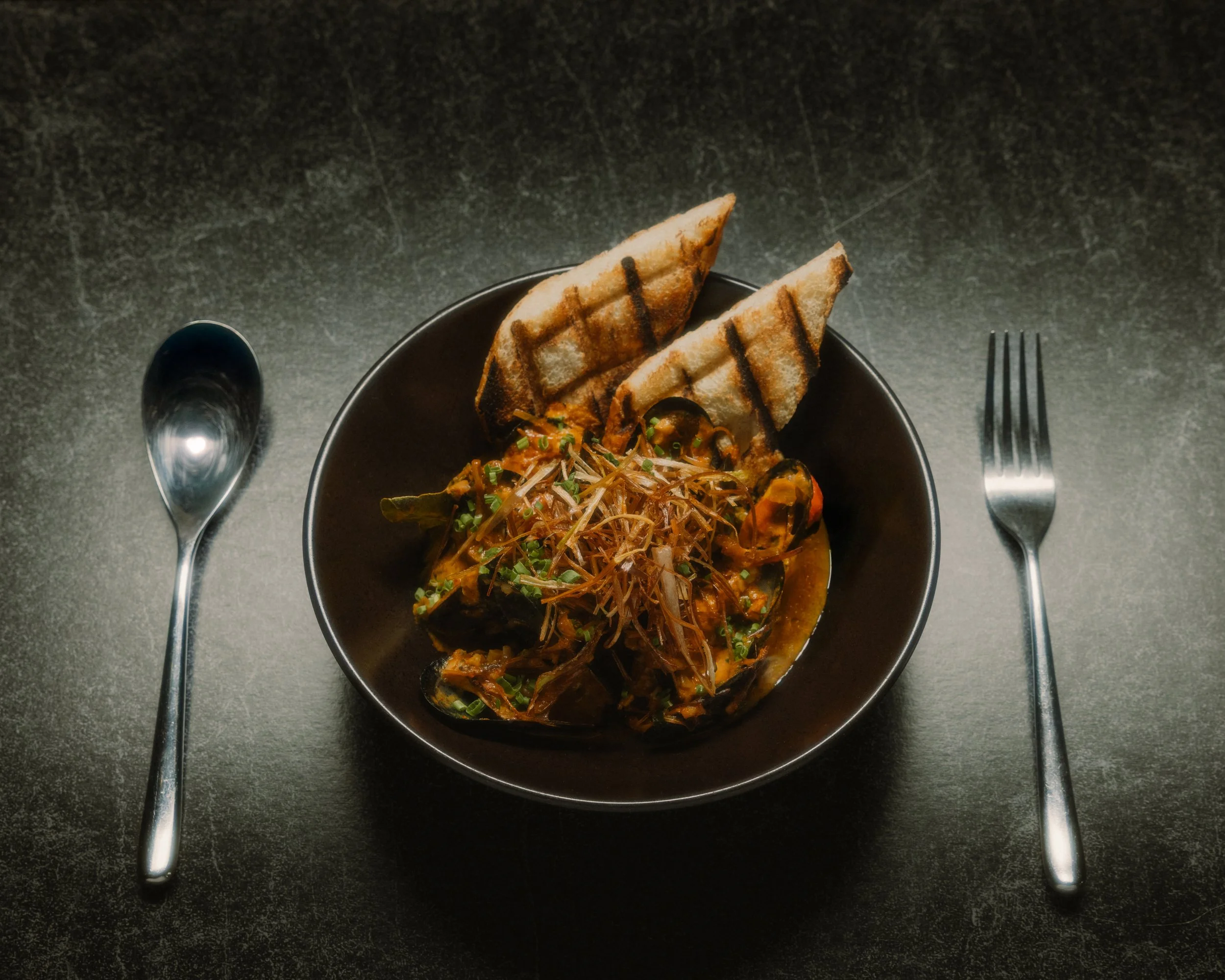 dine la with bone kettle in pasadena california.