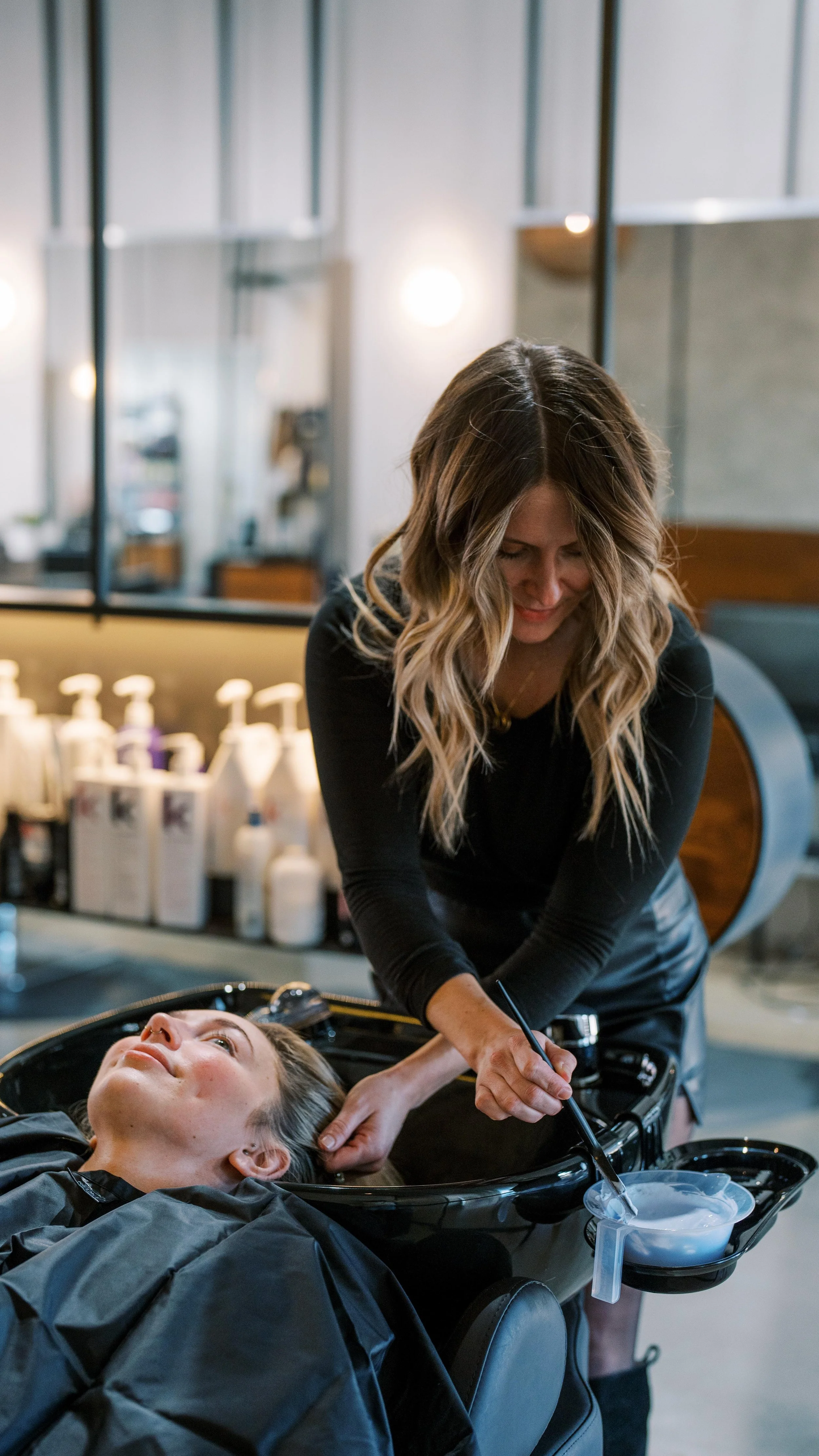 Happy Labor Day! 🇺🇸Enjoy 20% off your Color Caddy with code LaborDay.
www.theColorCaddy.com
#haircolorist #hair #hairsalon #hairsalon #hairstylist #haircolor #colorist #salonsecret #fyp #salondecor