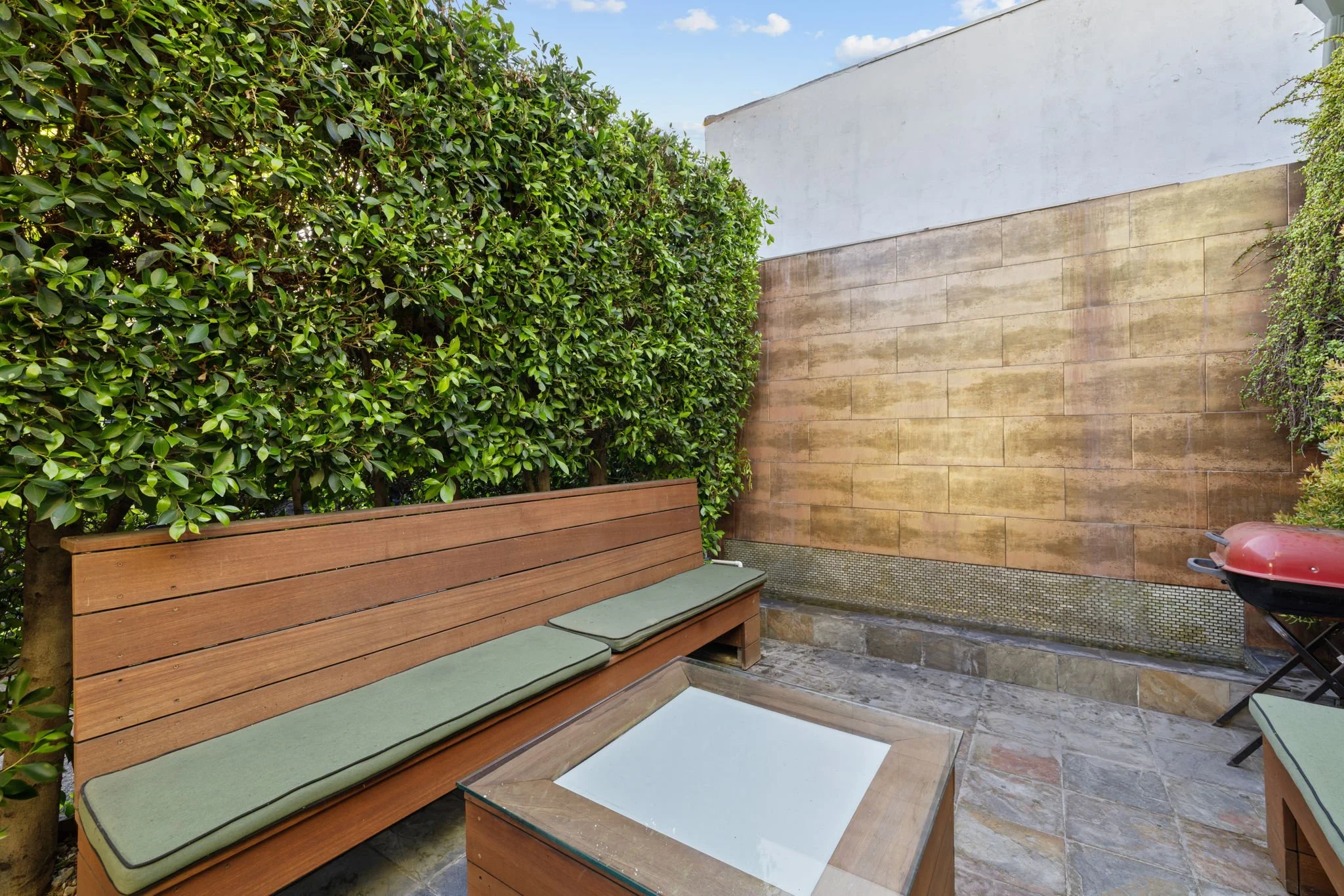 ameraycan-patio-3.jpg