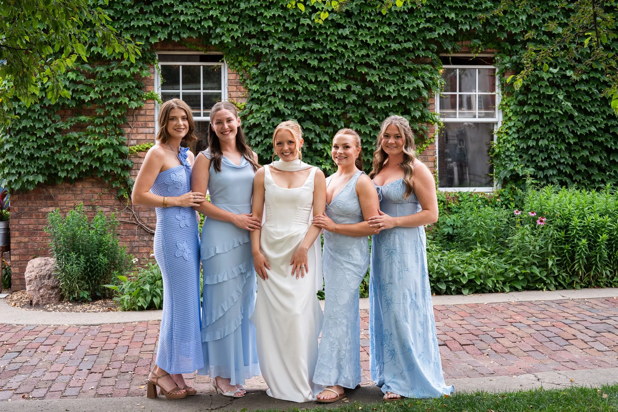 Des Moines Wedding Photographer Gloria Montiel