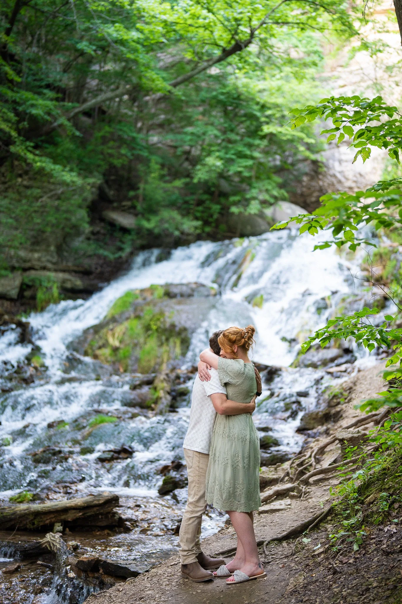 Gloria Montiel Des Moines Wedding Photographer