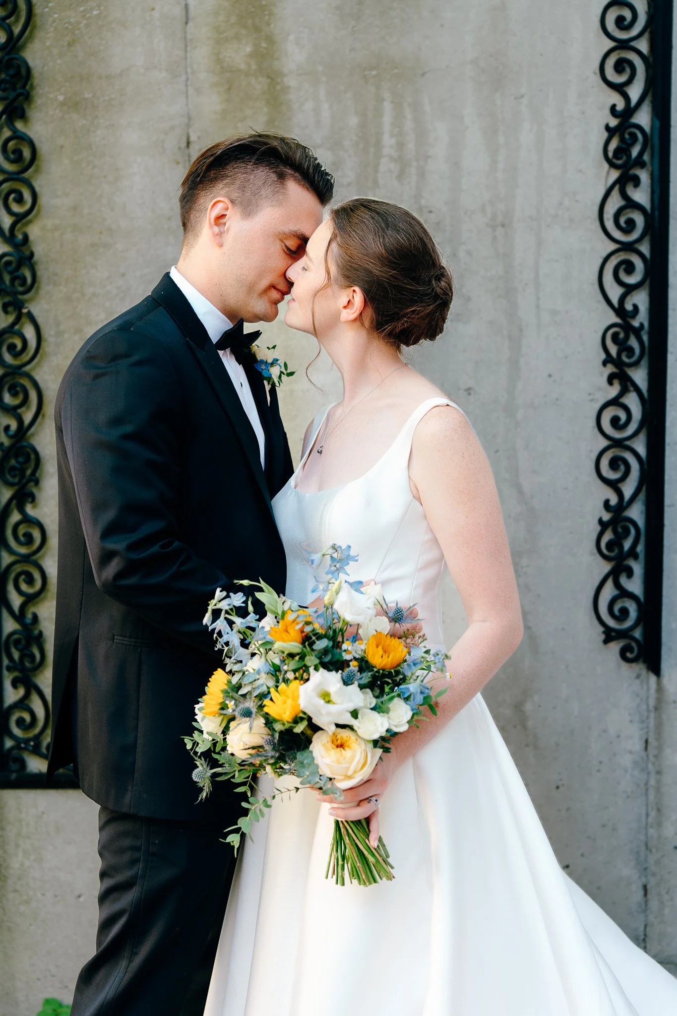 Gloria Montiel Des Moines Wedding Photographer