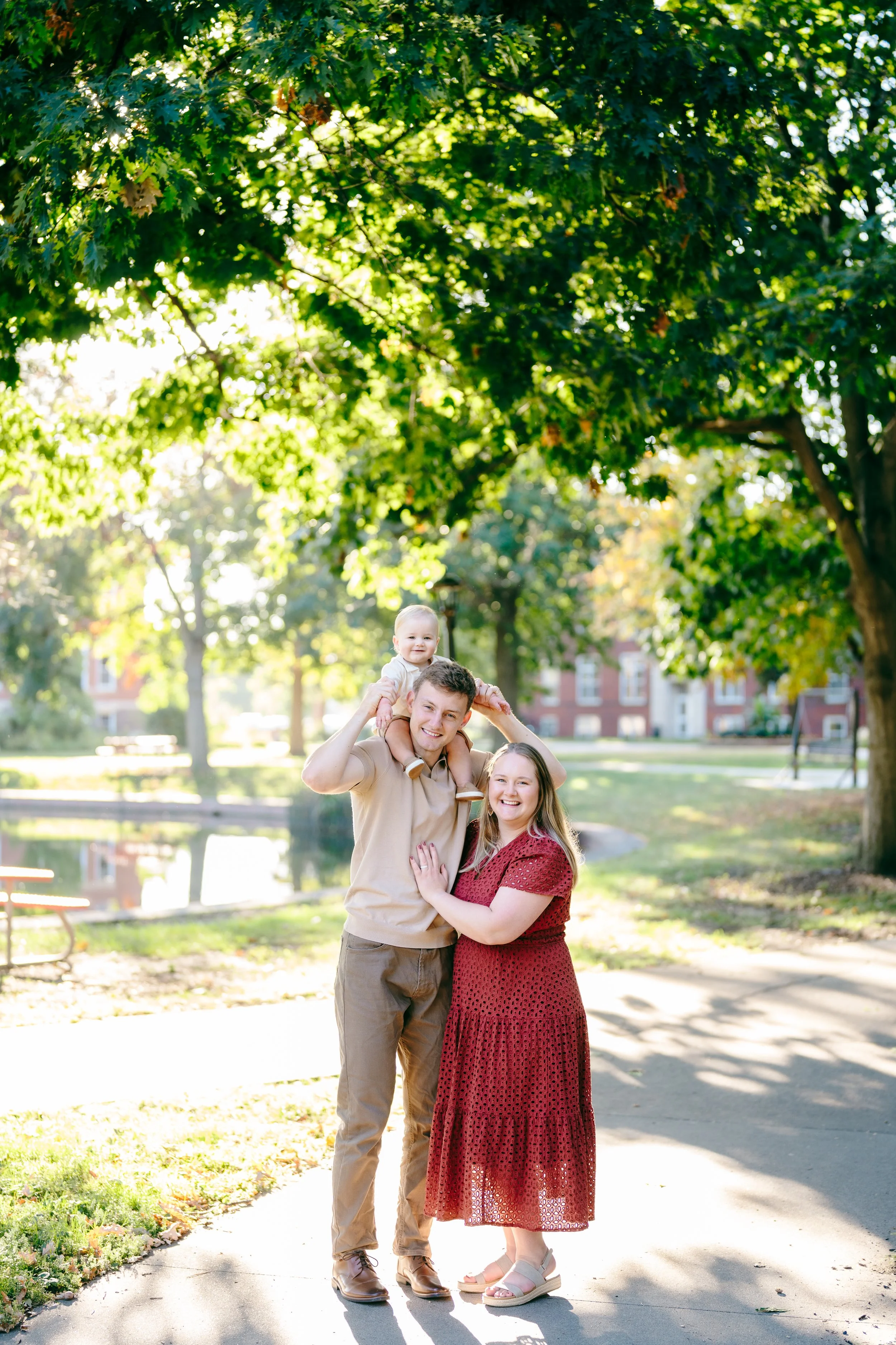 Gloria Montiel Des Moines Wedding Photographer