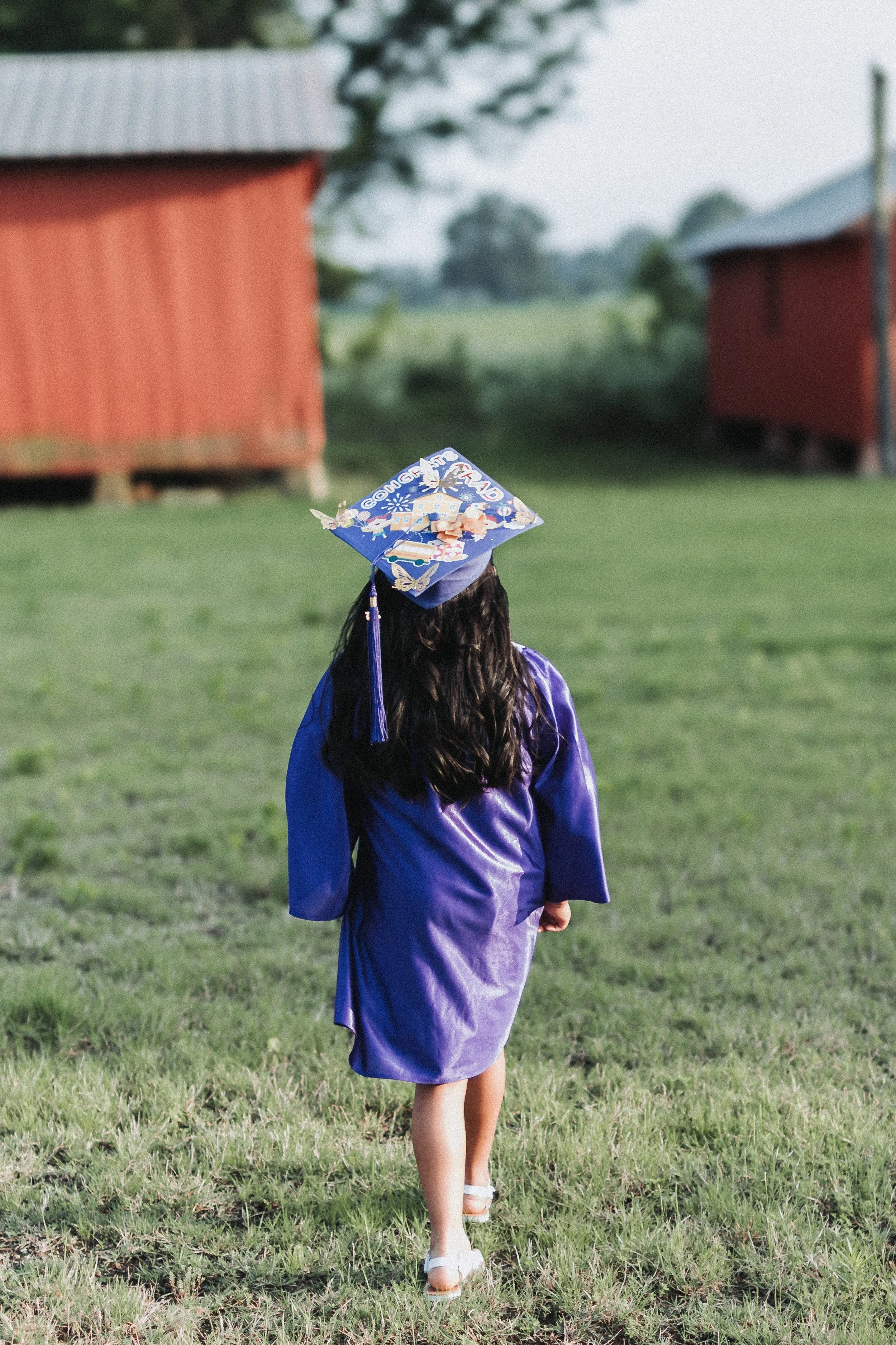 🎓 Kindergarten Cap &amp; Gown Mini Sessions | April 25 | West TN Photographer
