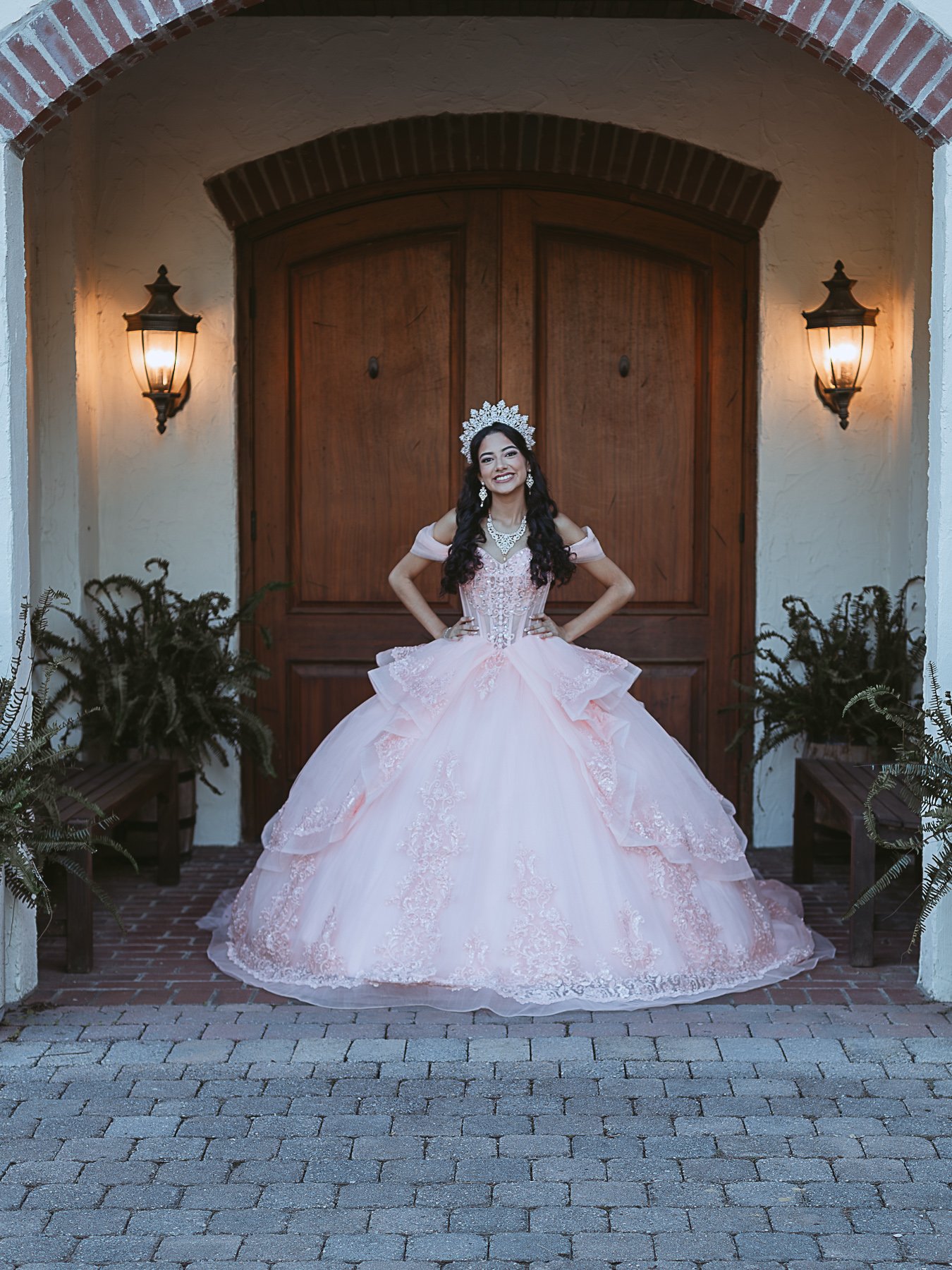 quinceañera-dress-portrait-outdoors.jpg