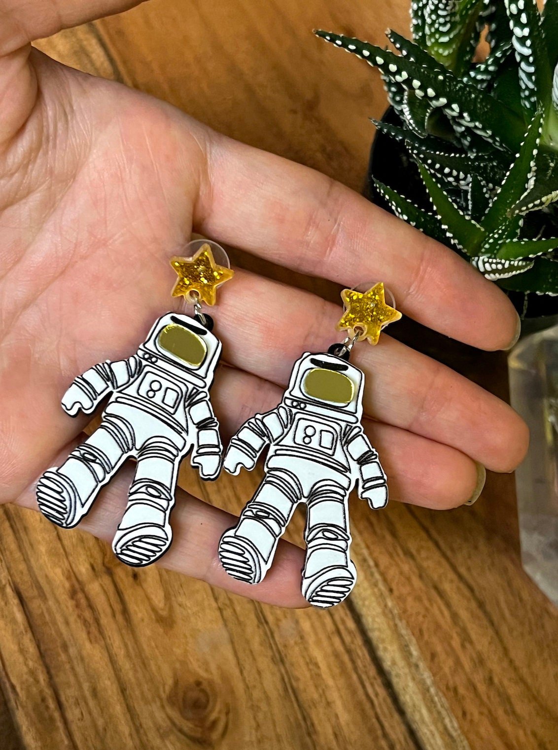 https://i.etsystatic.com/30170548/r/il/3c98ed/4683773102/il_fullxfull.4683773102_h0tz.jpg