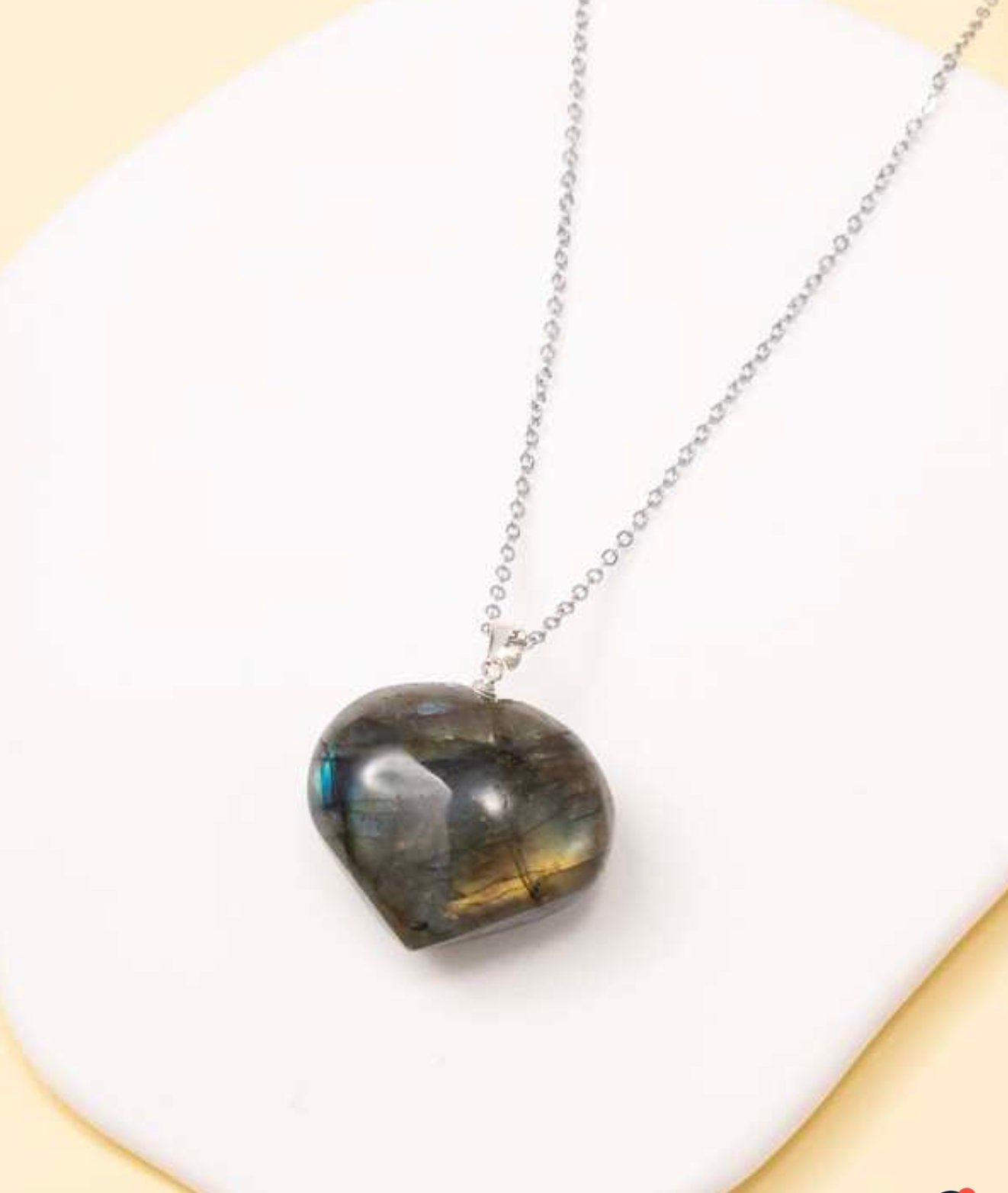 https://i.etsystatic.com/30170548/r/il/0ef096/5236733301/il_fullxfull.5236733301_heir.jpg