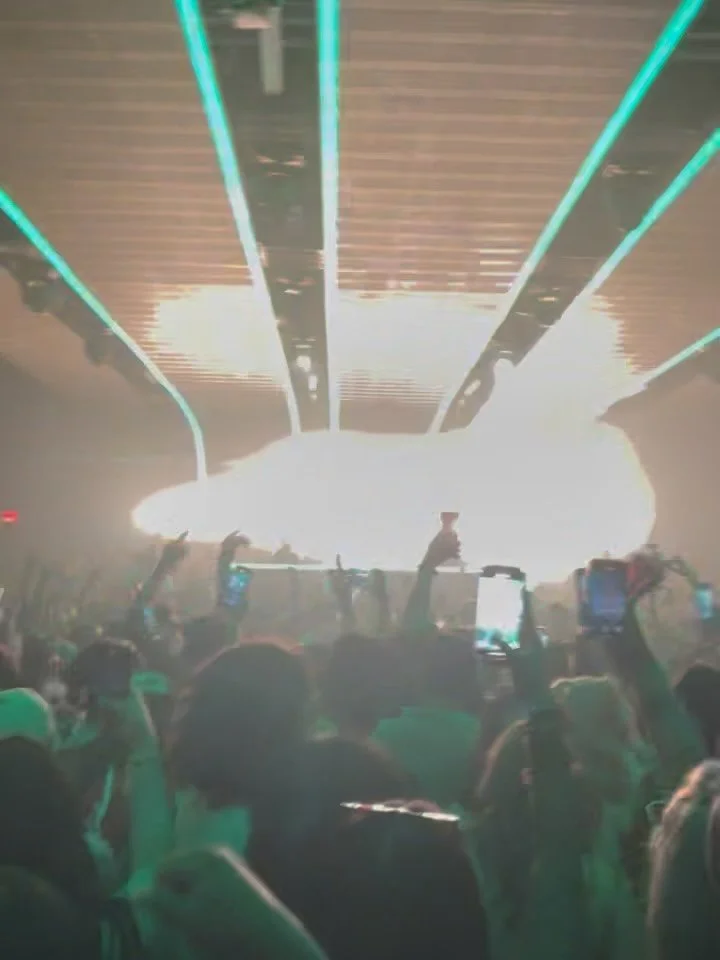 Good Times @groupchatclub!!
Always tearing up the roof when these DJ’s are behind the decks 😮‍💨
I already know their hard summer sets are gonna go even HARDER 🔊🔥🔥🔥
#EDM #EDMCommunity #EDMFamily #DanceMusic #HouseMusic #TechHouse #