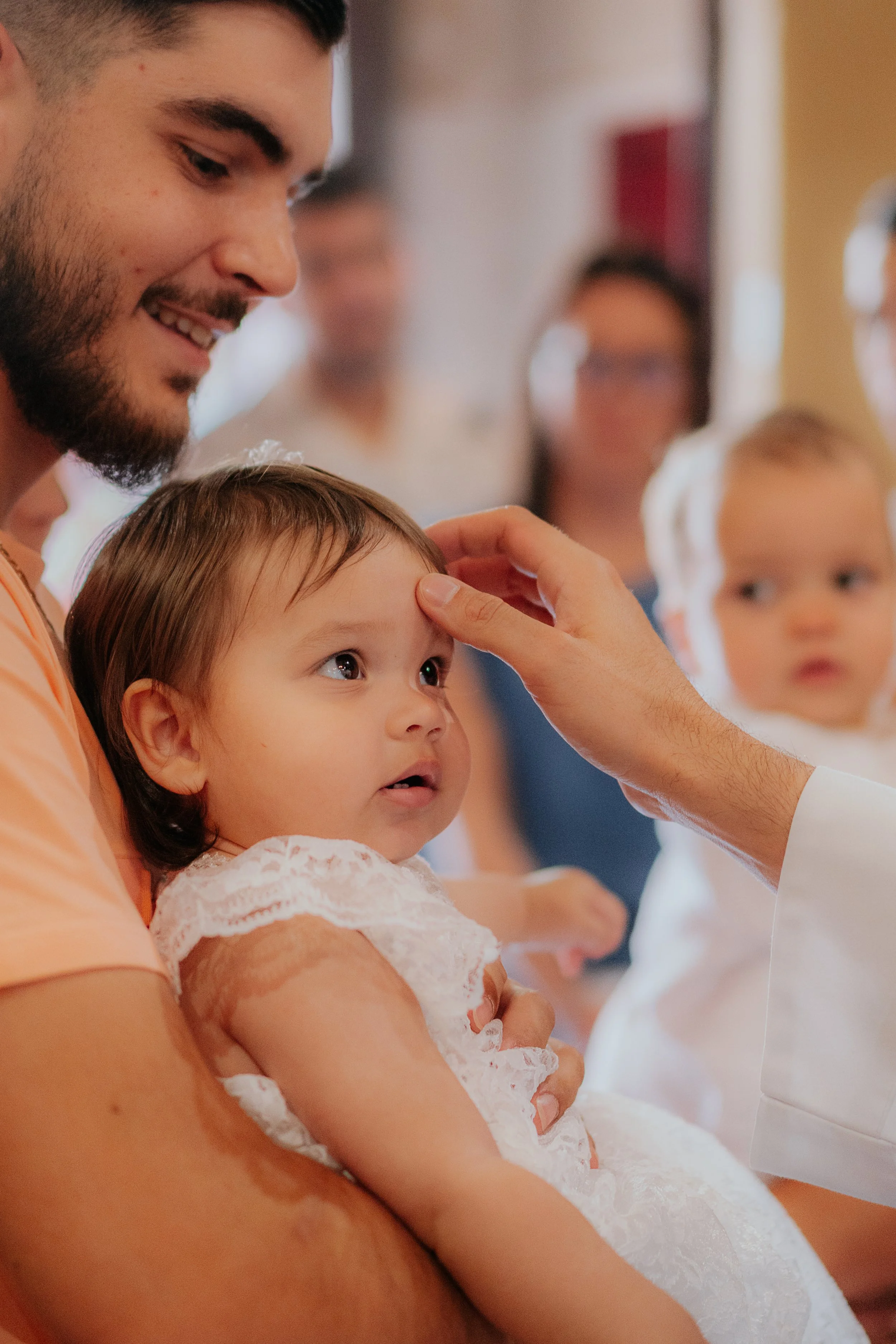 photographe baptême salon de provence miramas Eyguières style doux et poétique 