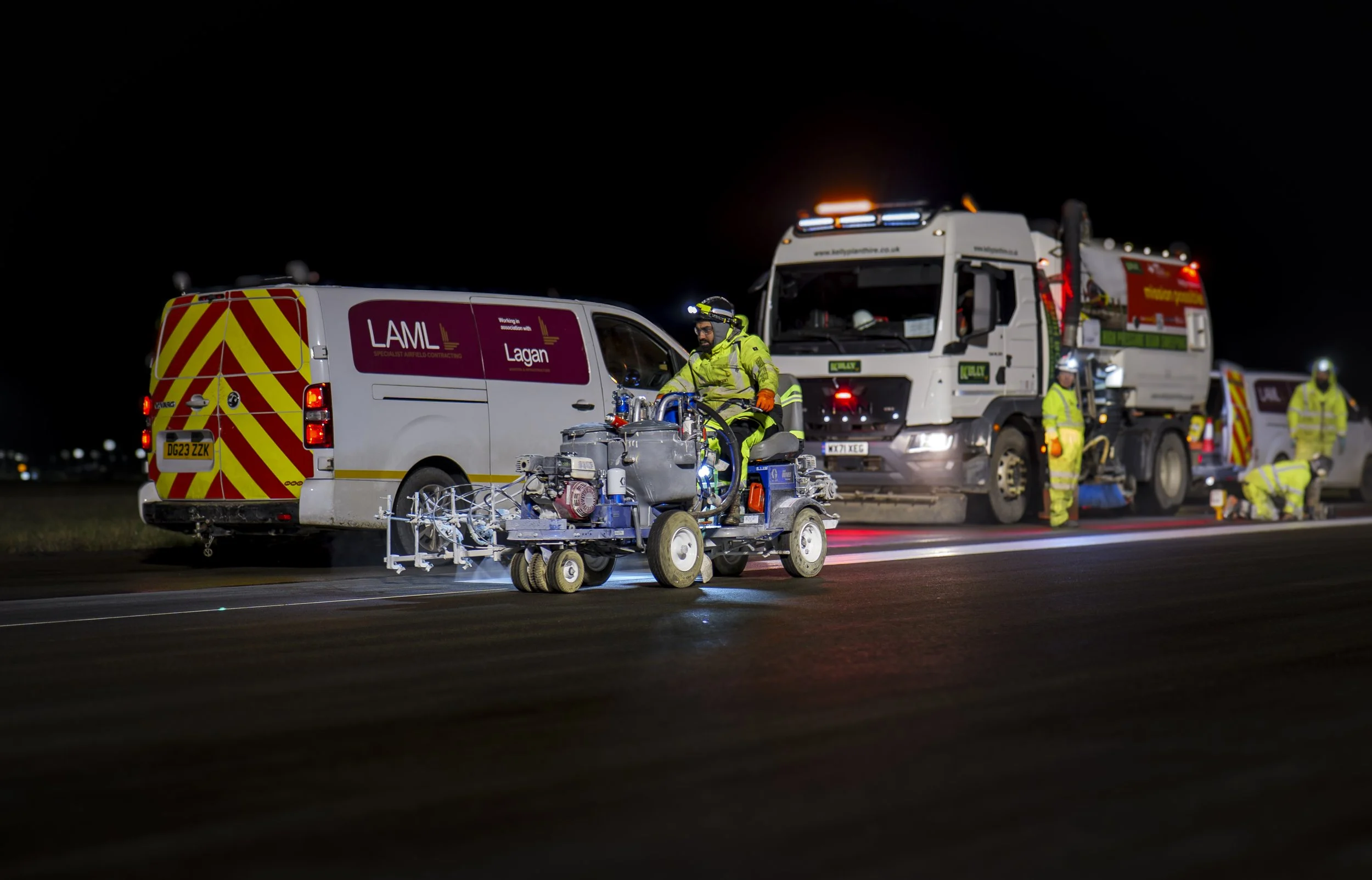 Lagan Runway Resurfacing Luton Airport by LHCP Ground 20Feb26-31.jpg