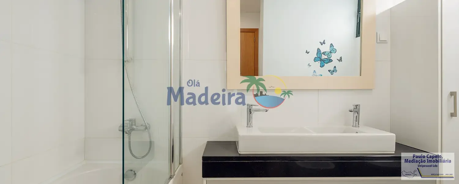 luxury-villa-for-sale-madeira-23.webp