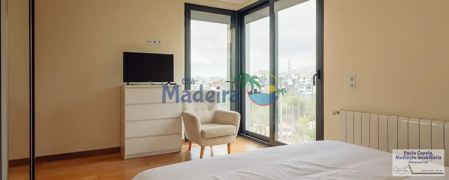 luxury-villa-for-sale-madeira-25.webp