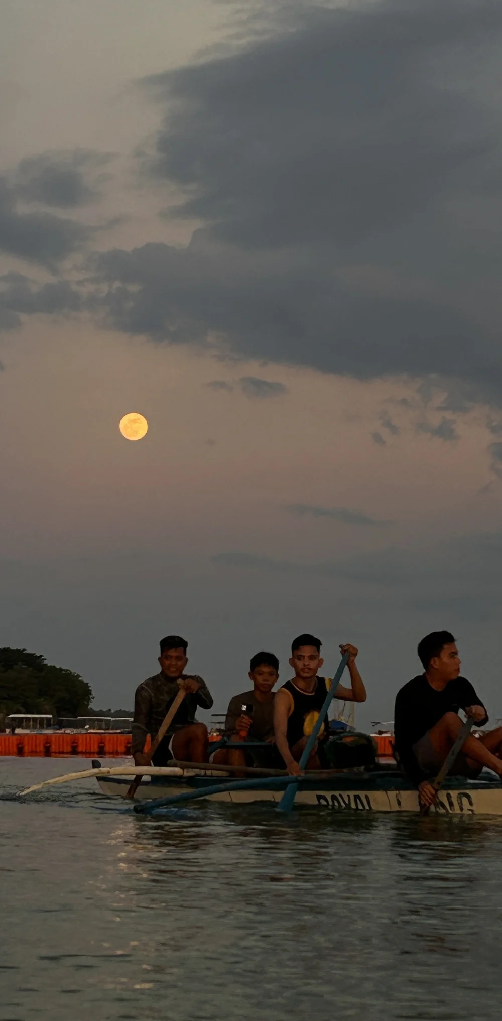 Alona Beach by night