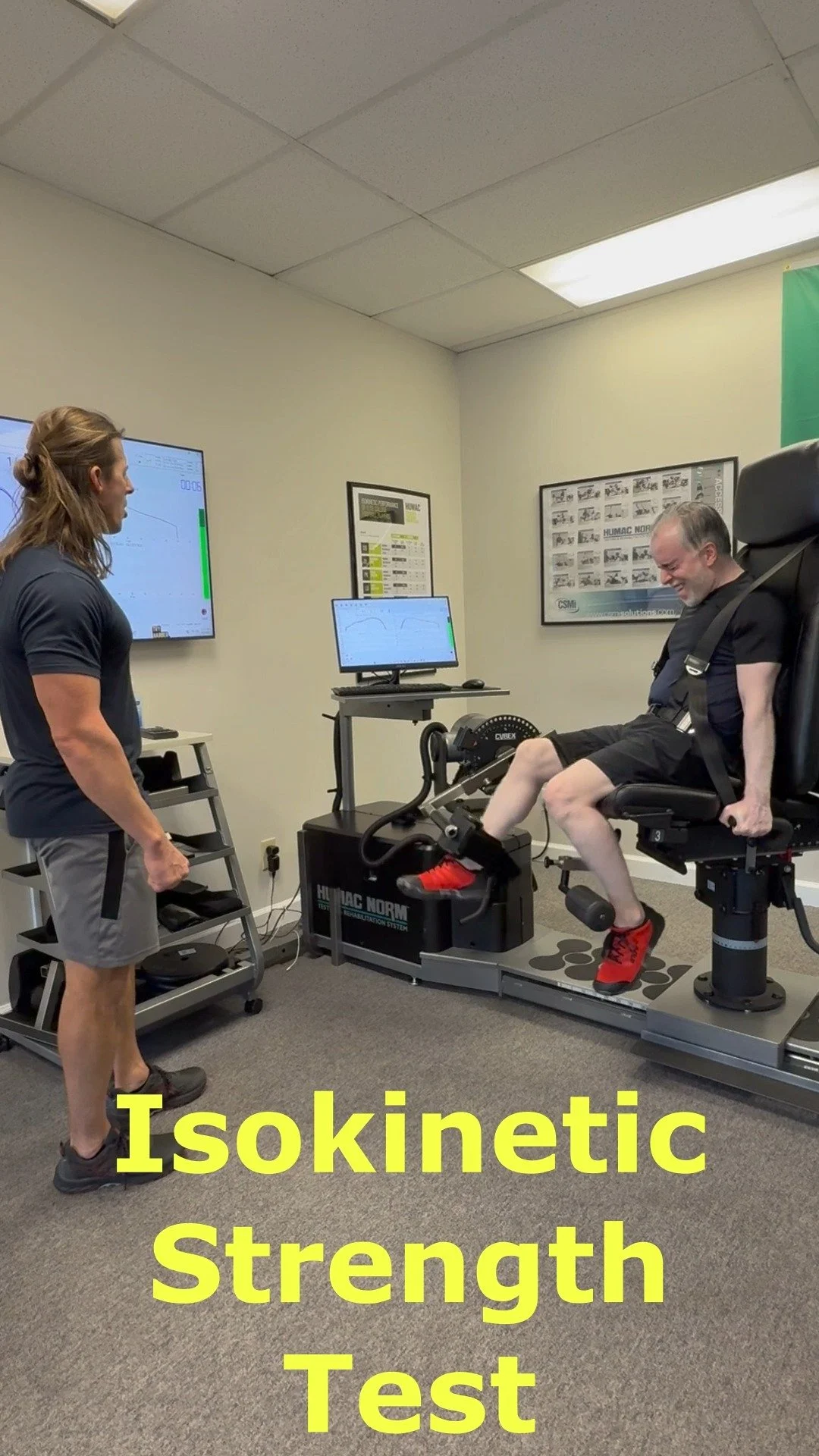 Dr. Dhaval Desai came by the clinic today to try out some of the objective tests that we can provide at ProActive! After a dynamic warm-up we first started out on the Vald ForceDecks before moving on to our Humac NORM Isokinetic System. This equipmen