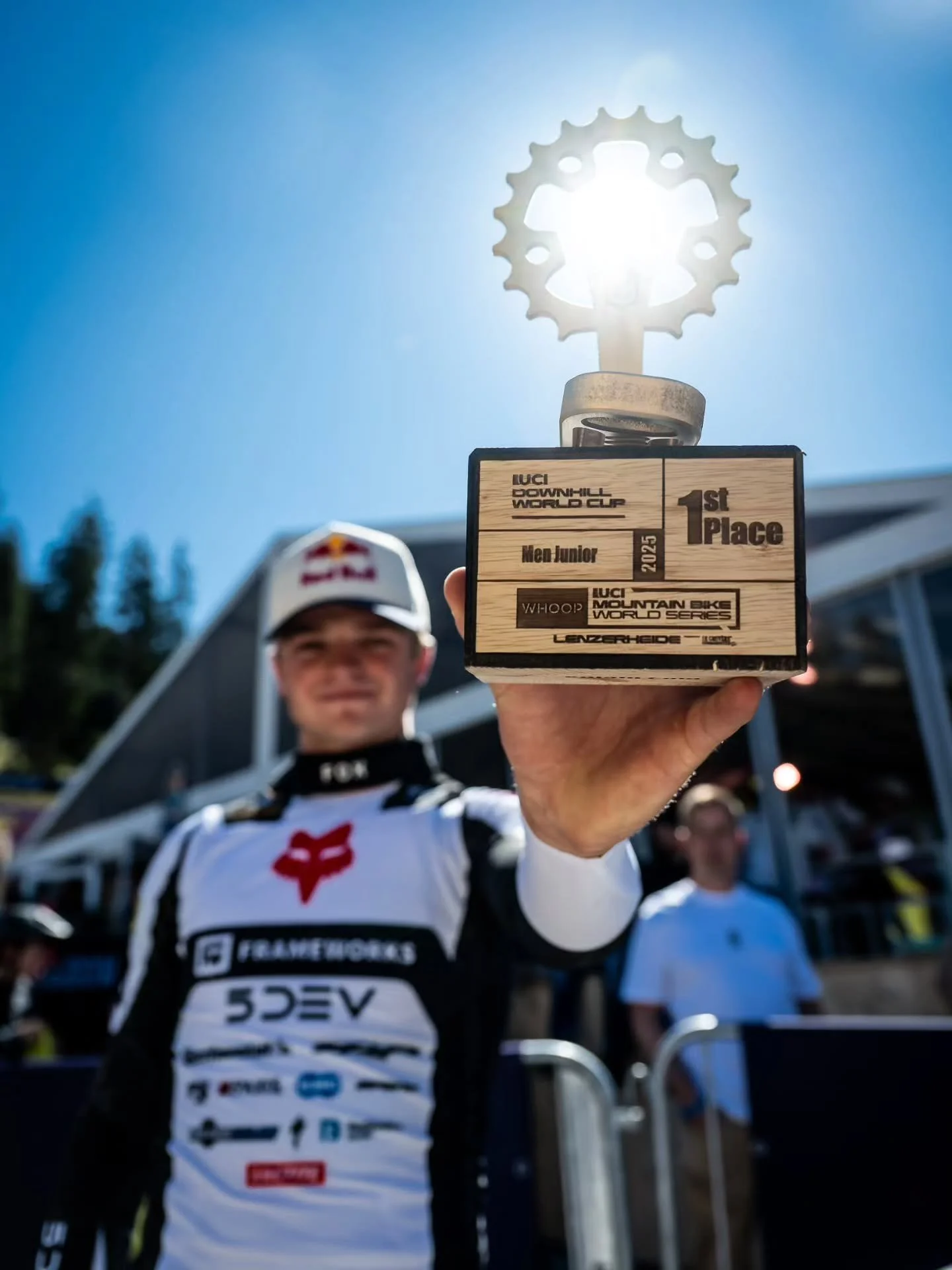 Congrats to @asavermette for taking the win at the Lenzerheide World Cup! 🙌