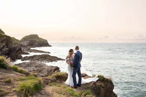 A Photographers guide to… the best wedding venues in North Devon for relaxed couples.