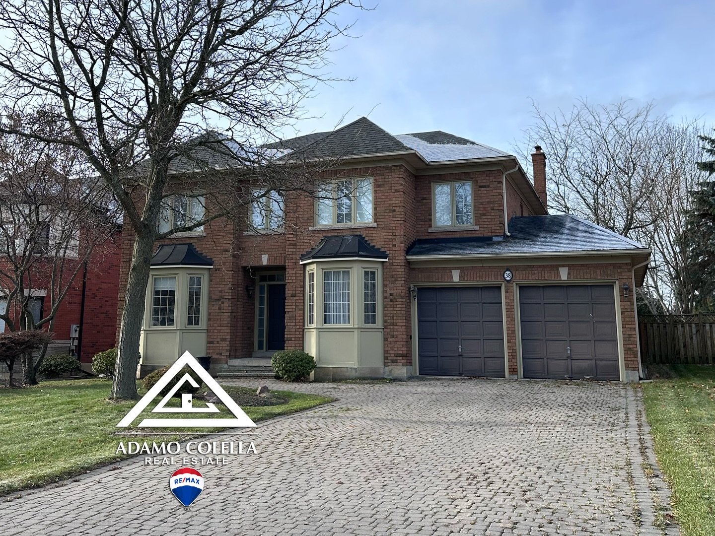 🎸LEASED - Kleinburg, ON 🇨🇦 

▶️ Just before the Christmas break, and snowfall &ndash; we were able to once again find our landlord client, excellent and qualified tenants for their investment property.

⏪ My team and I have successfully managed th