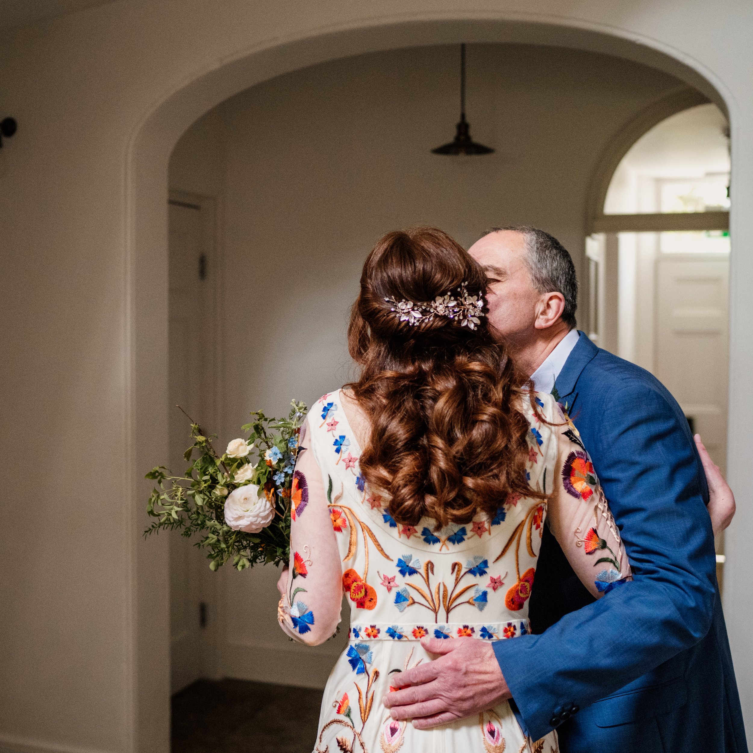 wavy-wedding-hair.JPG