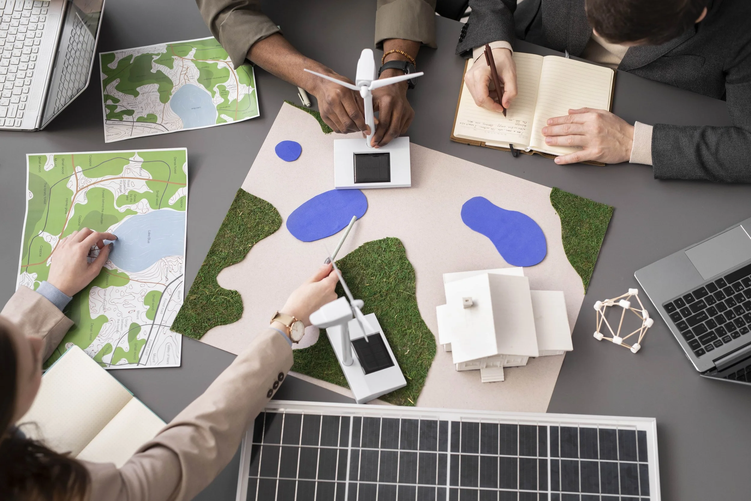 researchers-looking-alternative-energy-souces (1)-min.jpg