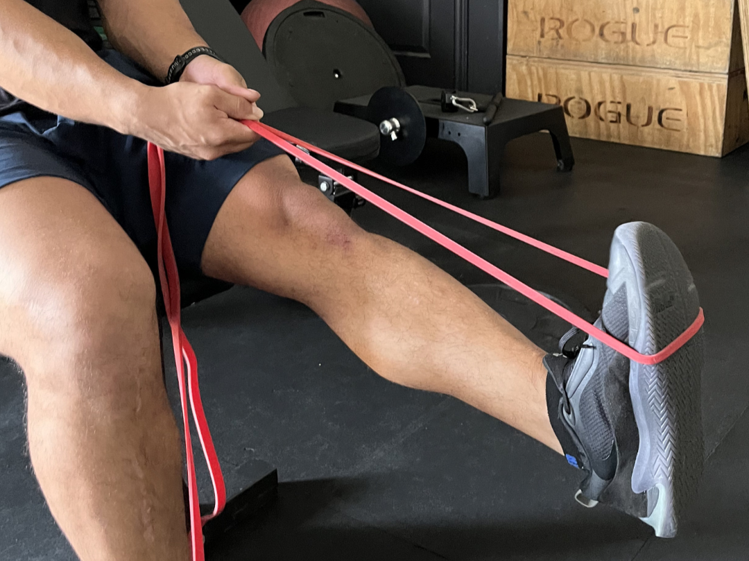 Ankle Dorsiflexion: The Hidden Limiter Behind Ankle Sprains, Flat Feet, and Knee Pain