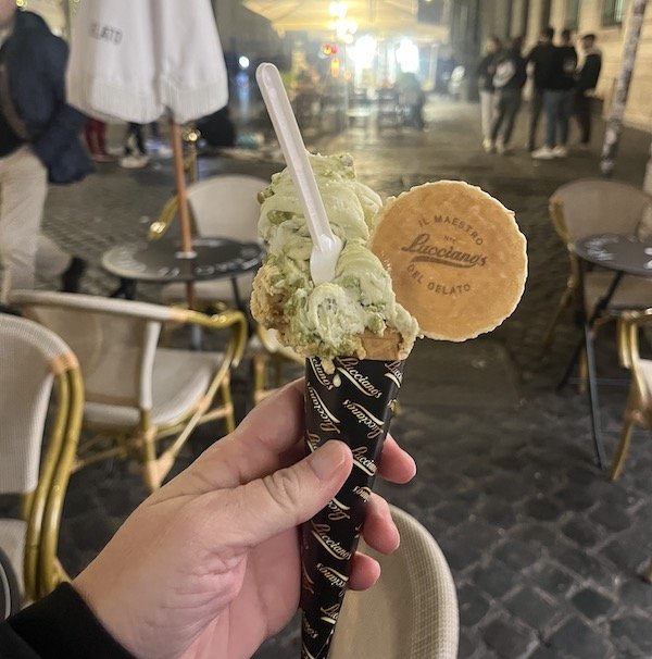 gelato in rome.JPG