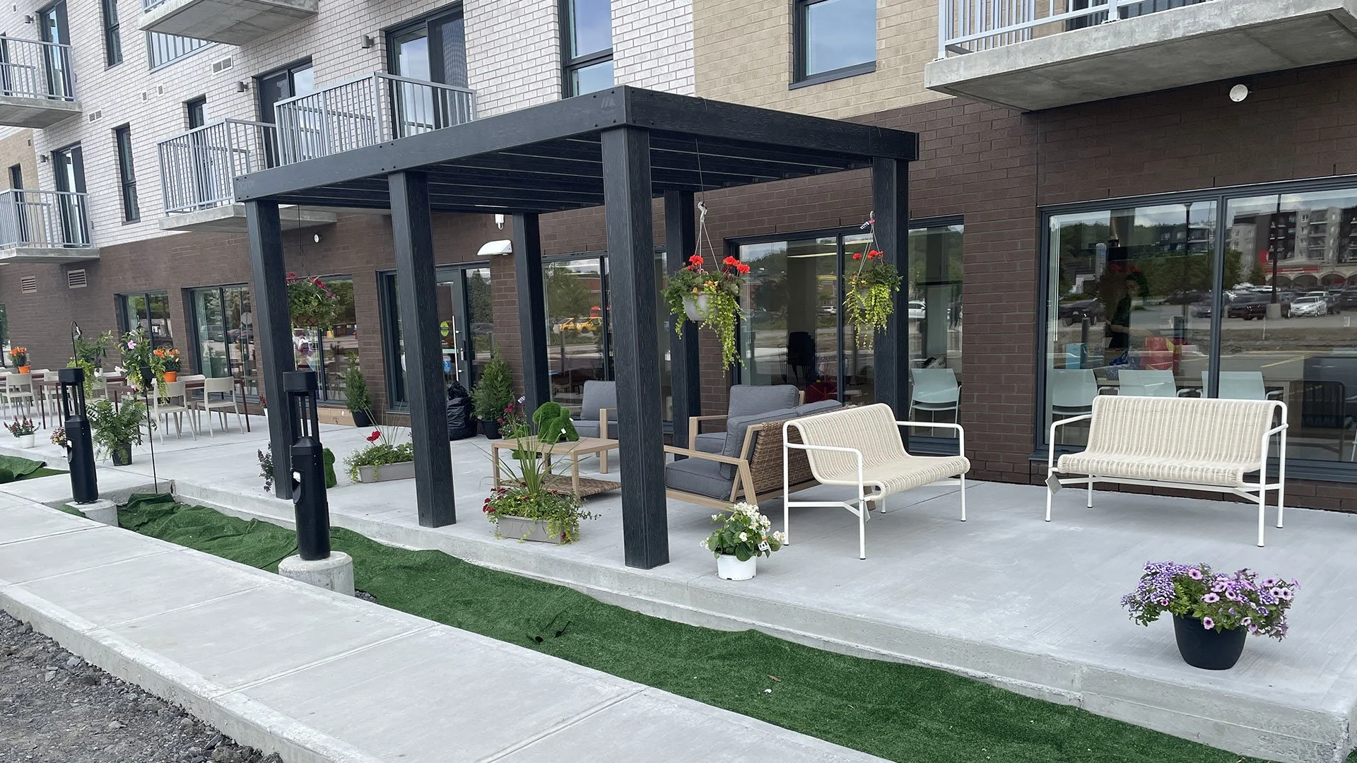 pergola2.jpg