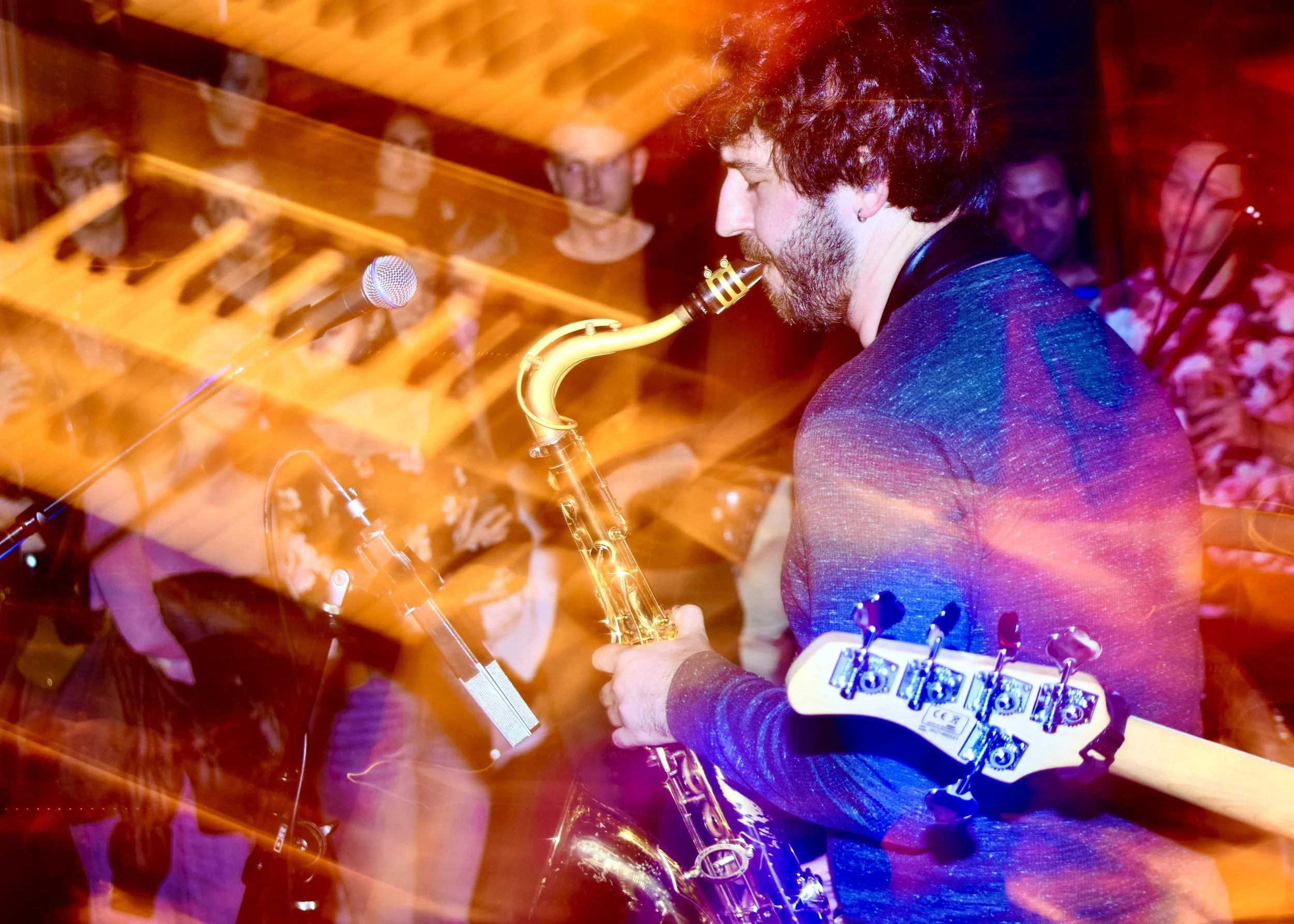 Tired Horses - Nublu