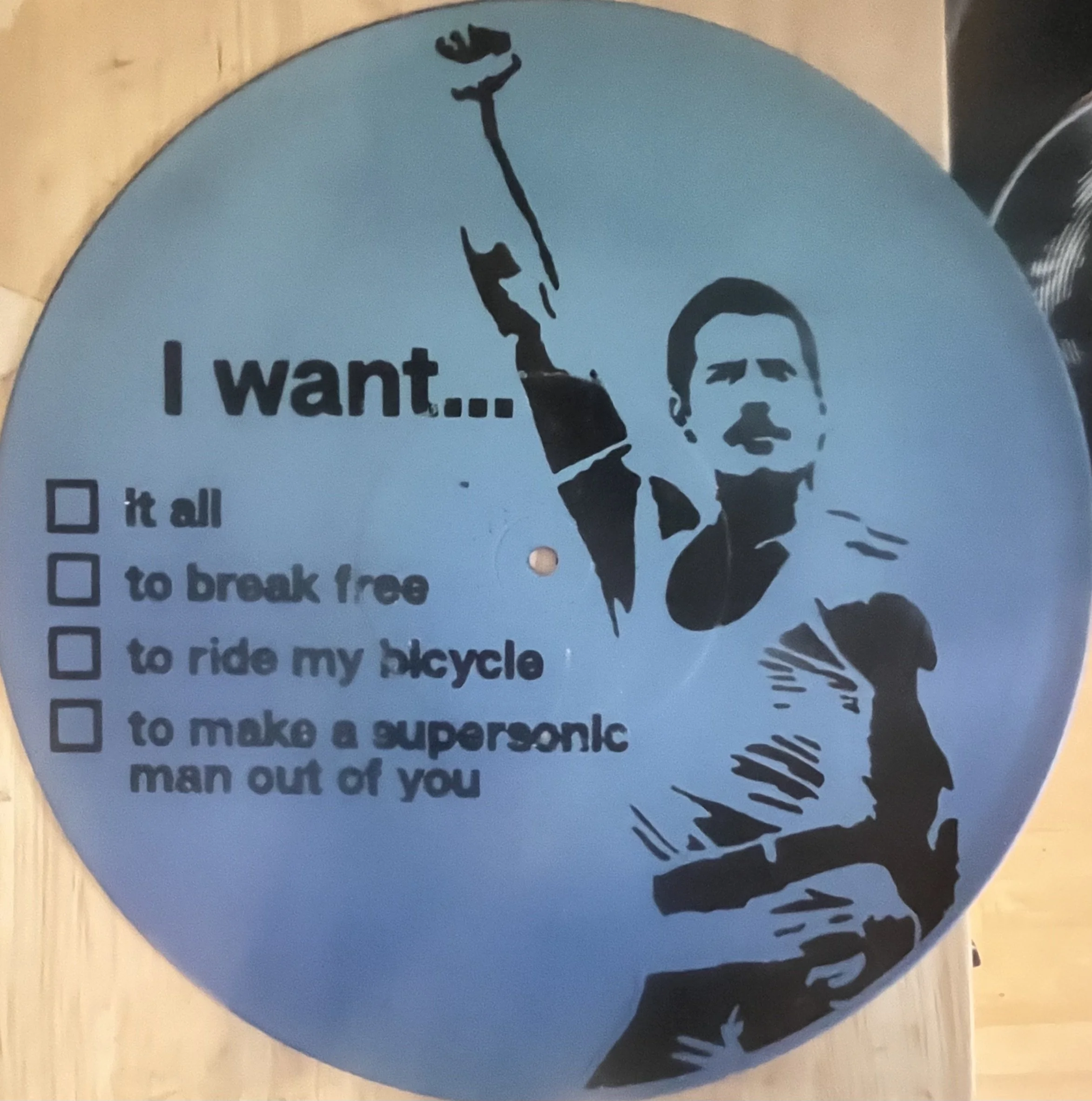 Queen_5092Friday 12th.jpeg