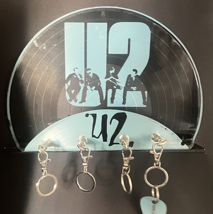 U2.png