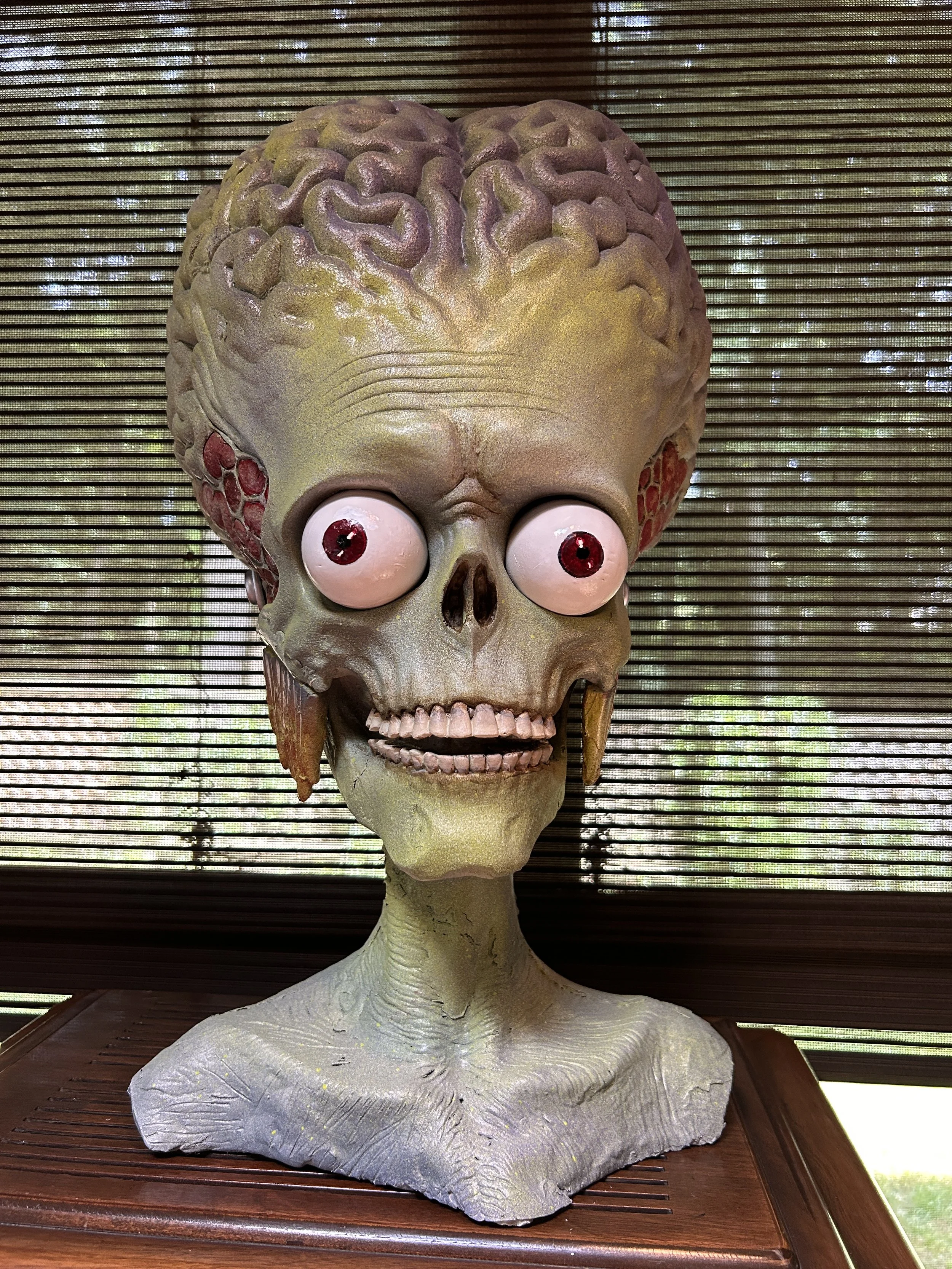Mars Attacks Martian Bust Life Sized 1:1 scale
