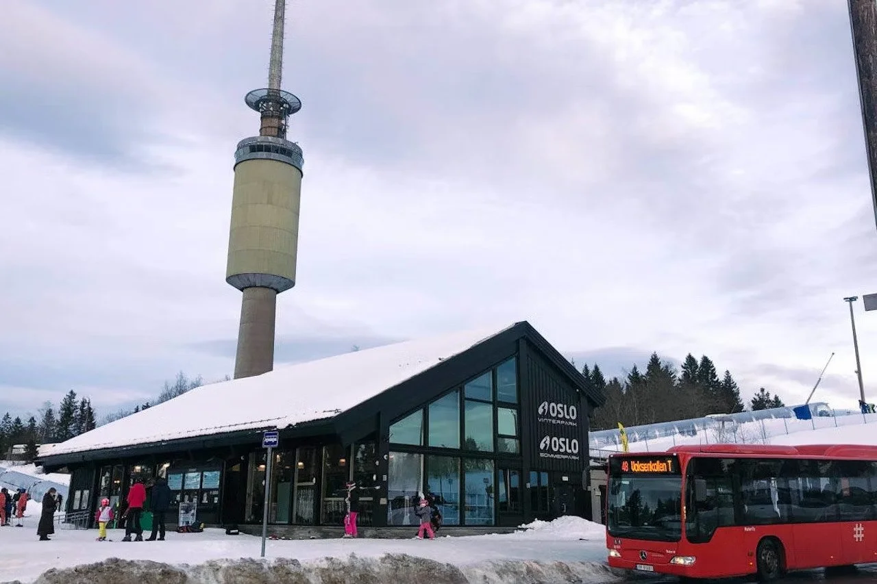 Skimore where you can rent cross-country skiing equipment for ski lessons