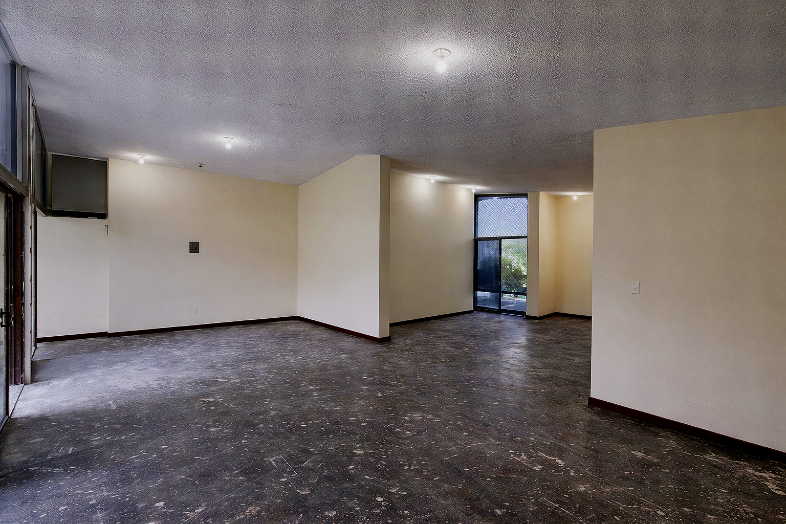 CENTRO DE CONVIVENCIA FAMILIAR