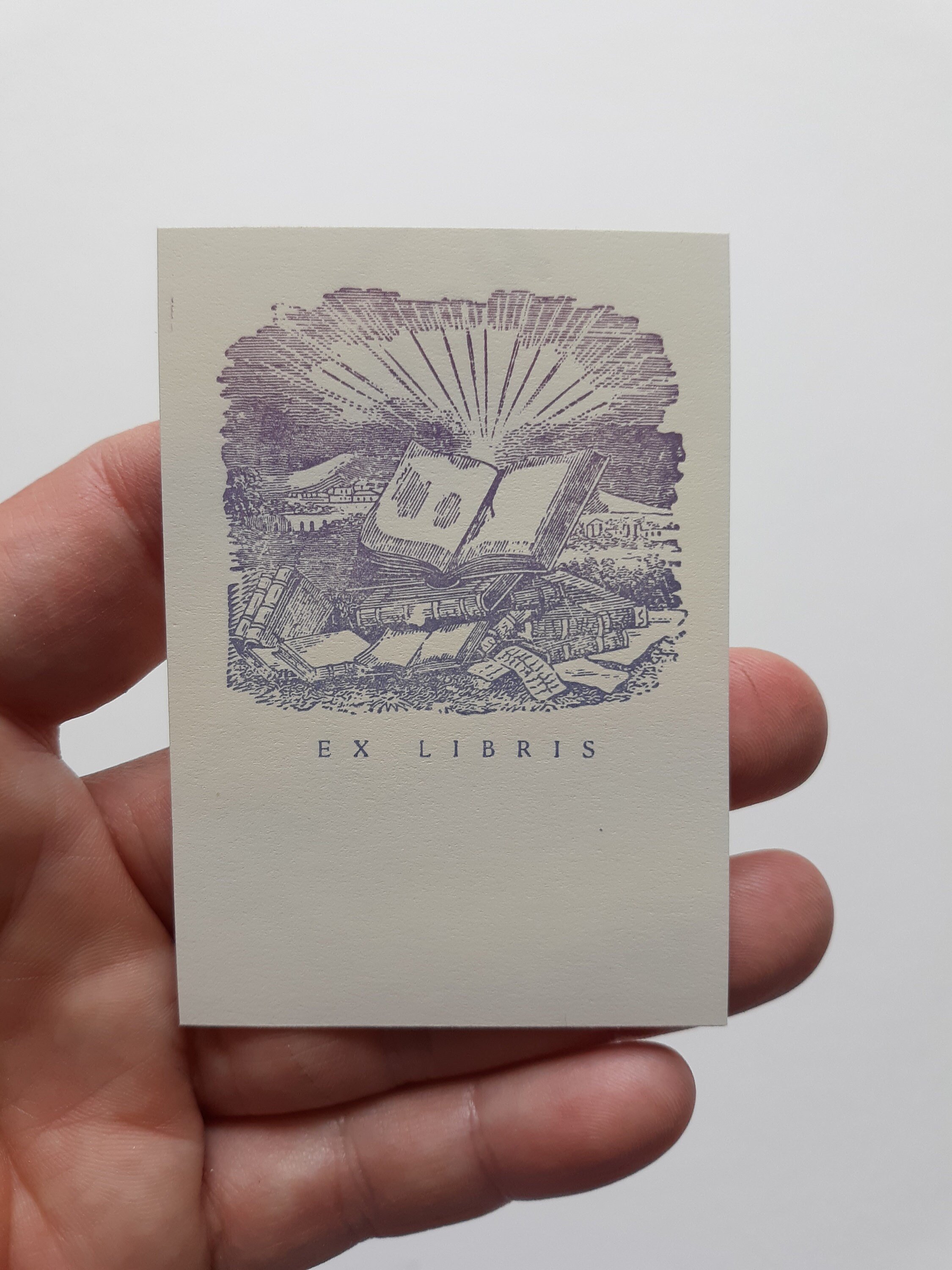 https://i.etsystatic.com/7517005/r/il/cd2ba8/2491890107/il_fullxfull.2491890107_62xf.jpg