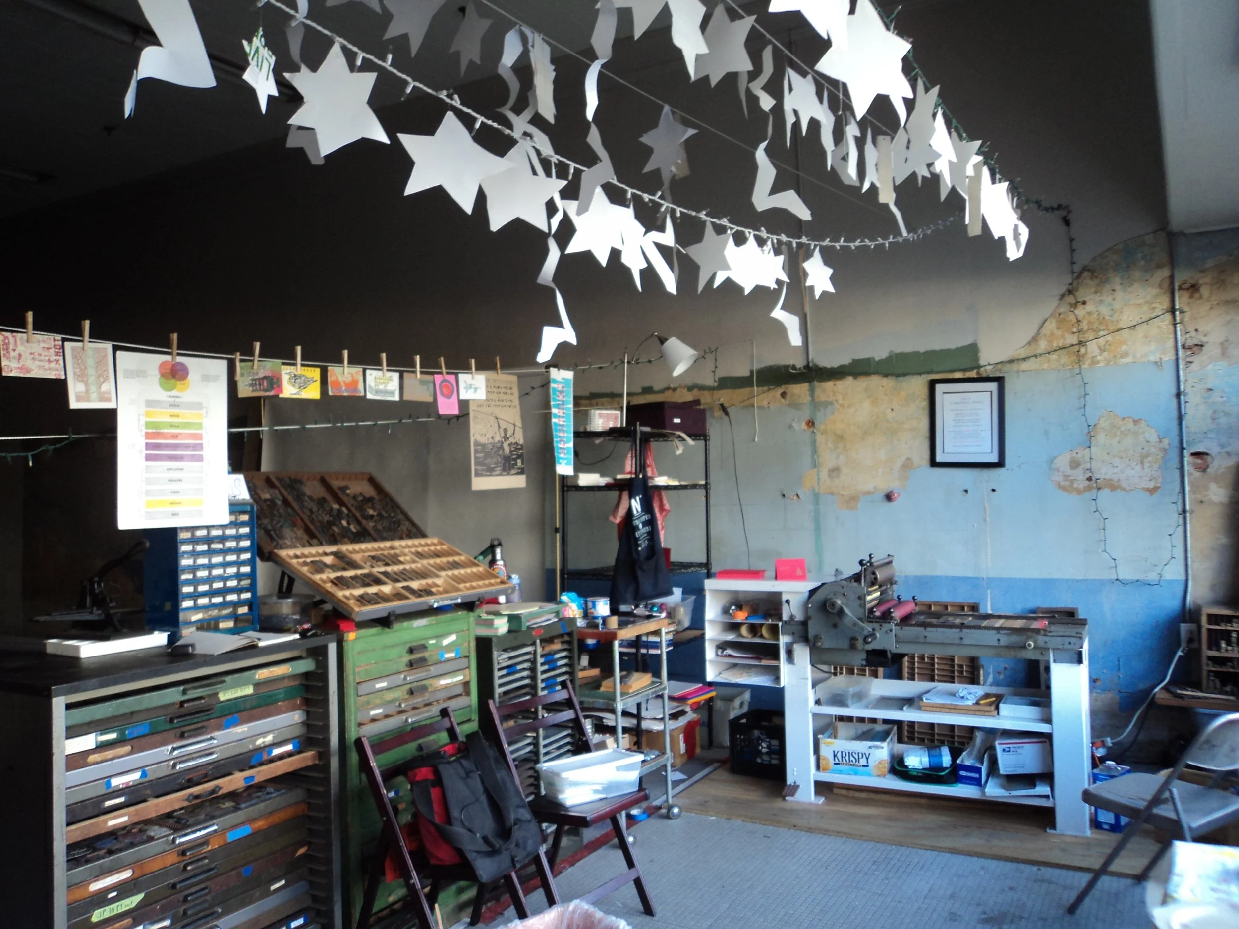 Columbus, Mississippi: 2010-2012
When I moved to Columbus, Mississippi to teach at MUW, the local newspaper gave me space for a printshop on the main street of downtown Columbus.