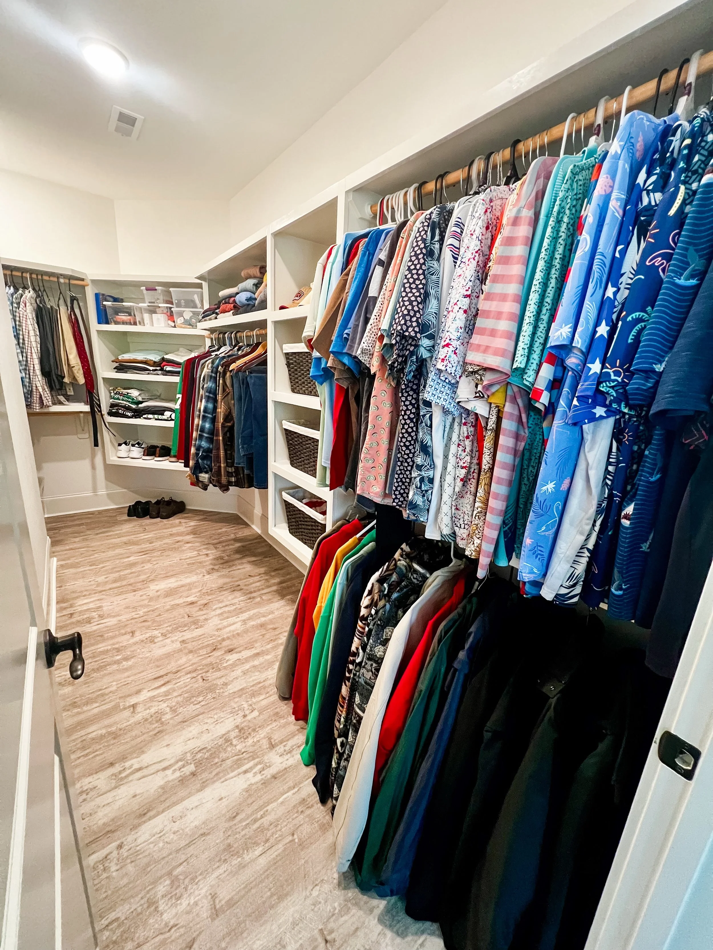 A days work + some TLC can change your entire morning routine ✨

What was once cluttered and frustrating is now clean, functional, and easy to maintain. 👔

_________
#professionalorganizer#homeorganizer #declutter #relocationspecialist #WilmingtonNC