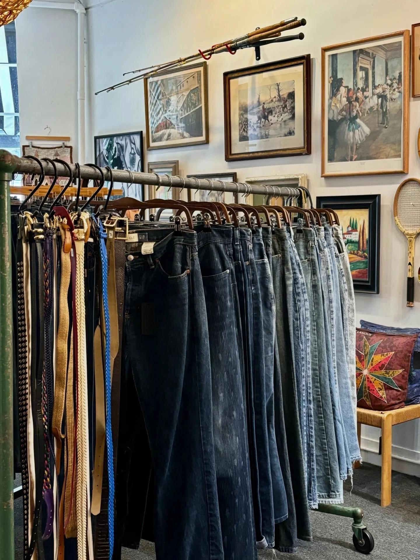 Denim, belts &amp; lace! Oh my!🫢

#greenwichct #ctvintage #shopct
