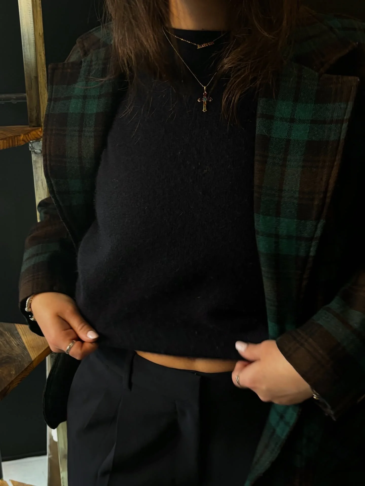 Thriftmas Day 4 is HERE!!🤞

Today&rsquo;s highlight is this vintage wool blazer, size M/L!
 
More Thriftmas finds are up on our stories right NOW! And yes, we ship! 🤩