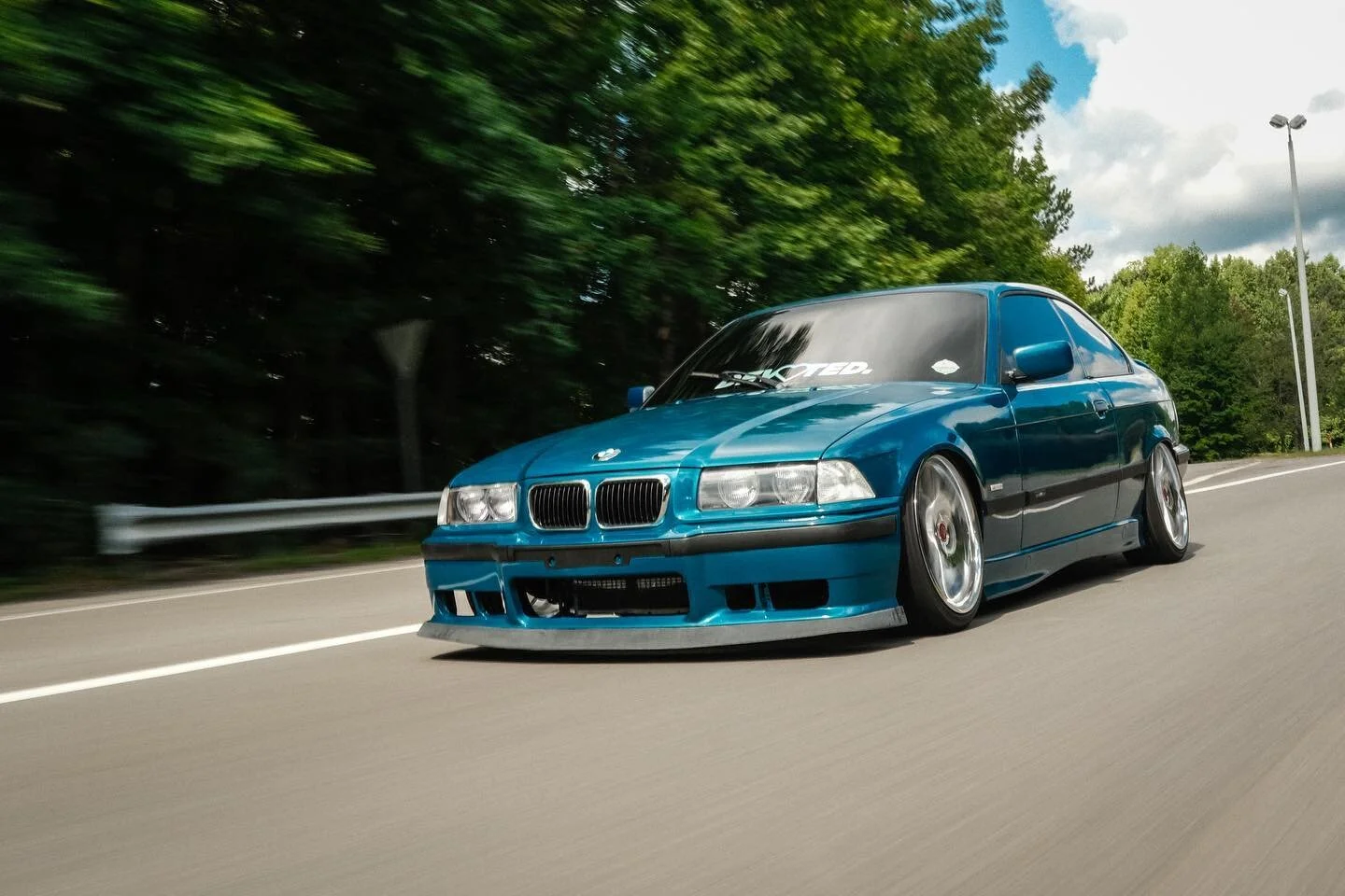 Street gliding